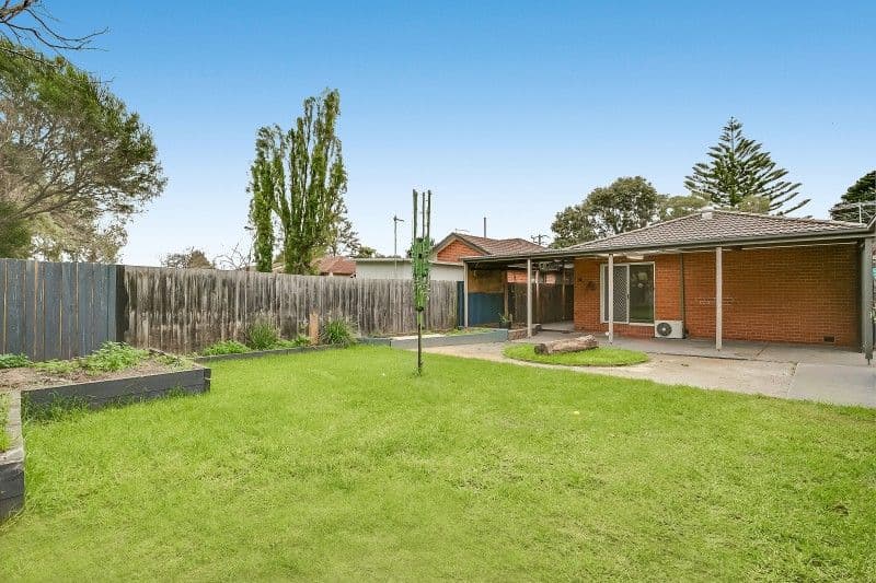 102 Rosemary Crescent, Frankston North VIC 3200, Frankston North - Thumbnail 6