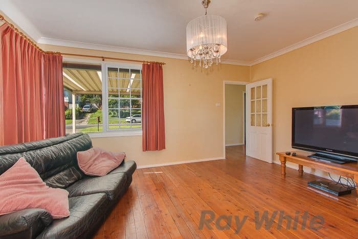 76 Allowah Street, Waratah West - Thumbnail 2