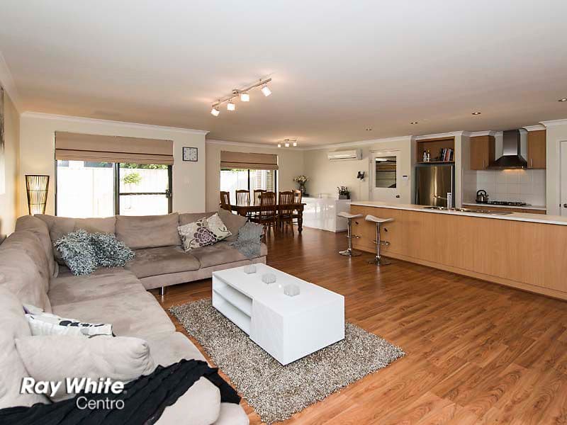 12 Papillon Road, Success WA 6164, Success - Thumbnail 4