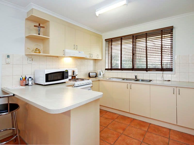 8-9 Shelley Close, GROVEDALE VIC 3216, Grovedale - Thumbnail 2
