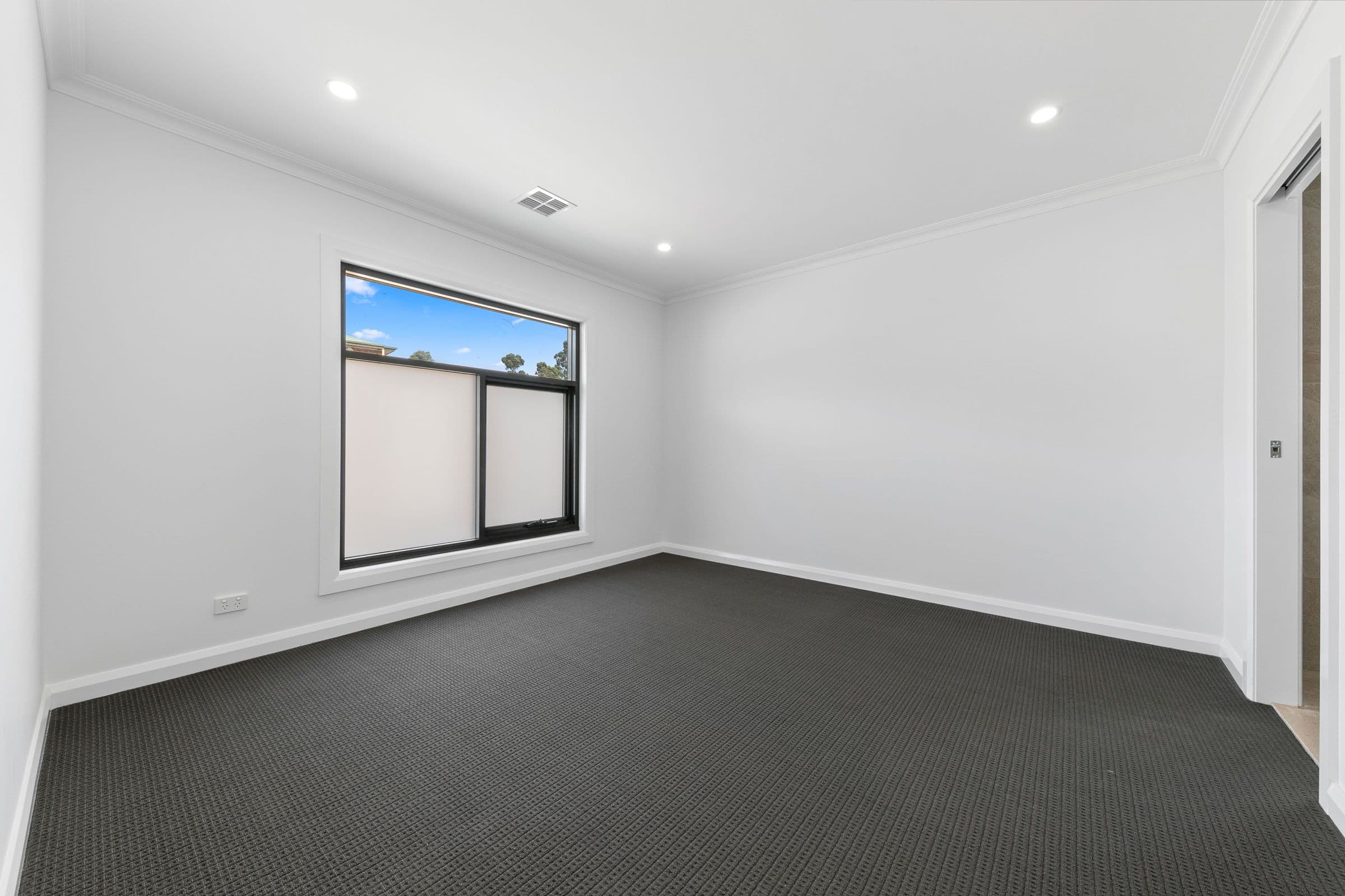 10 Mathew Court, Drouin VIC 3818, Drouin - Thumbnail 4