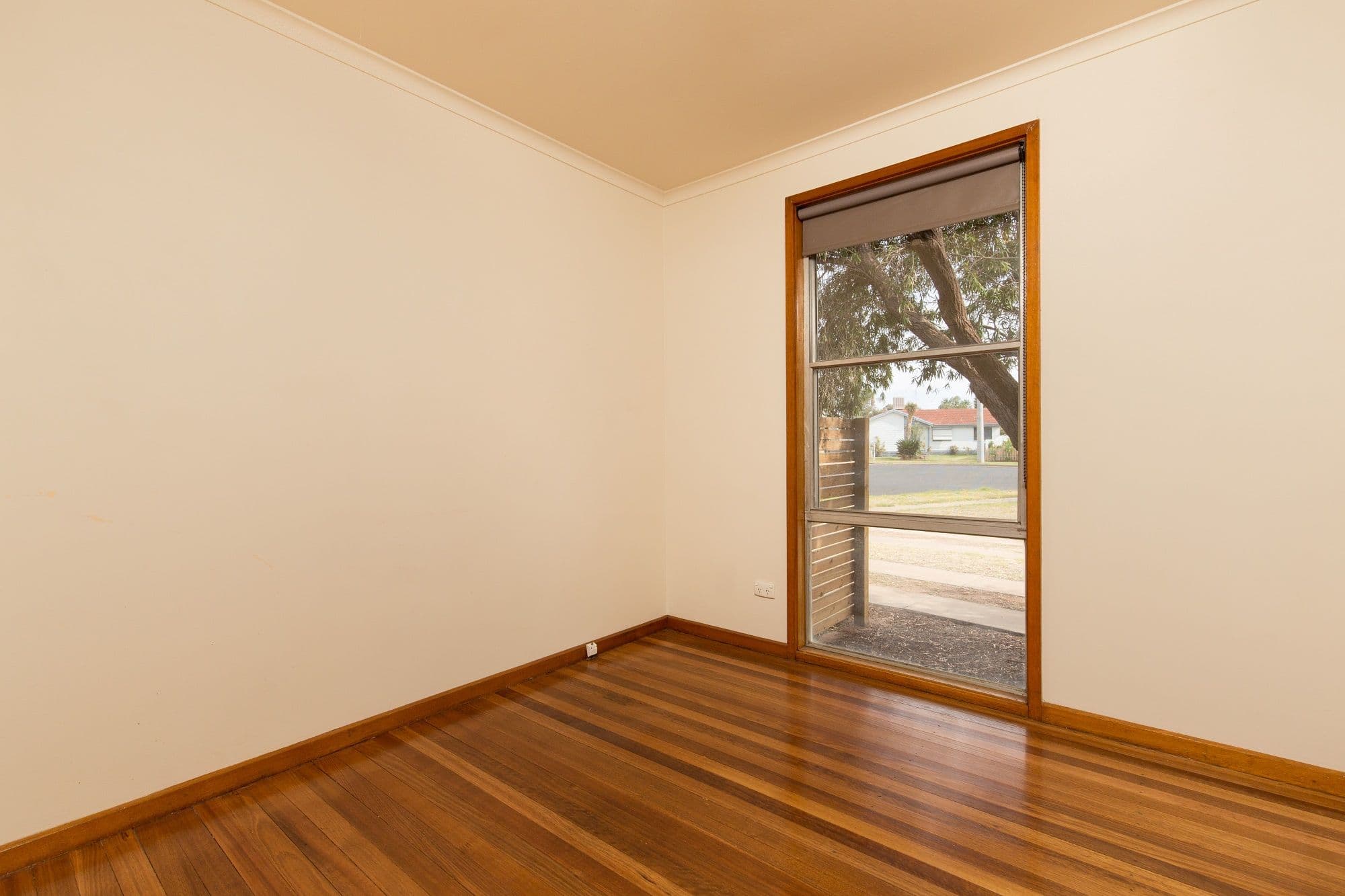 98 Carrington Street, REVESBY NSW 2212, Revesby - Thumbnail 6