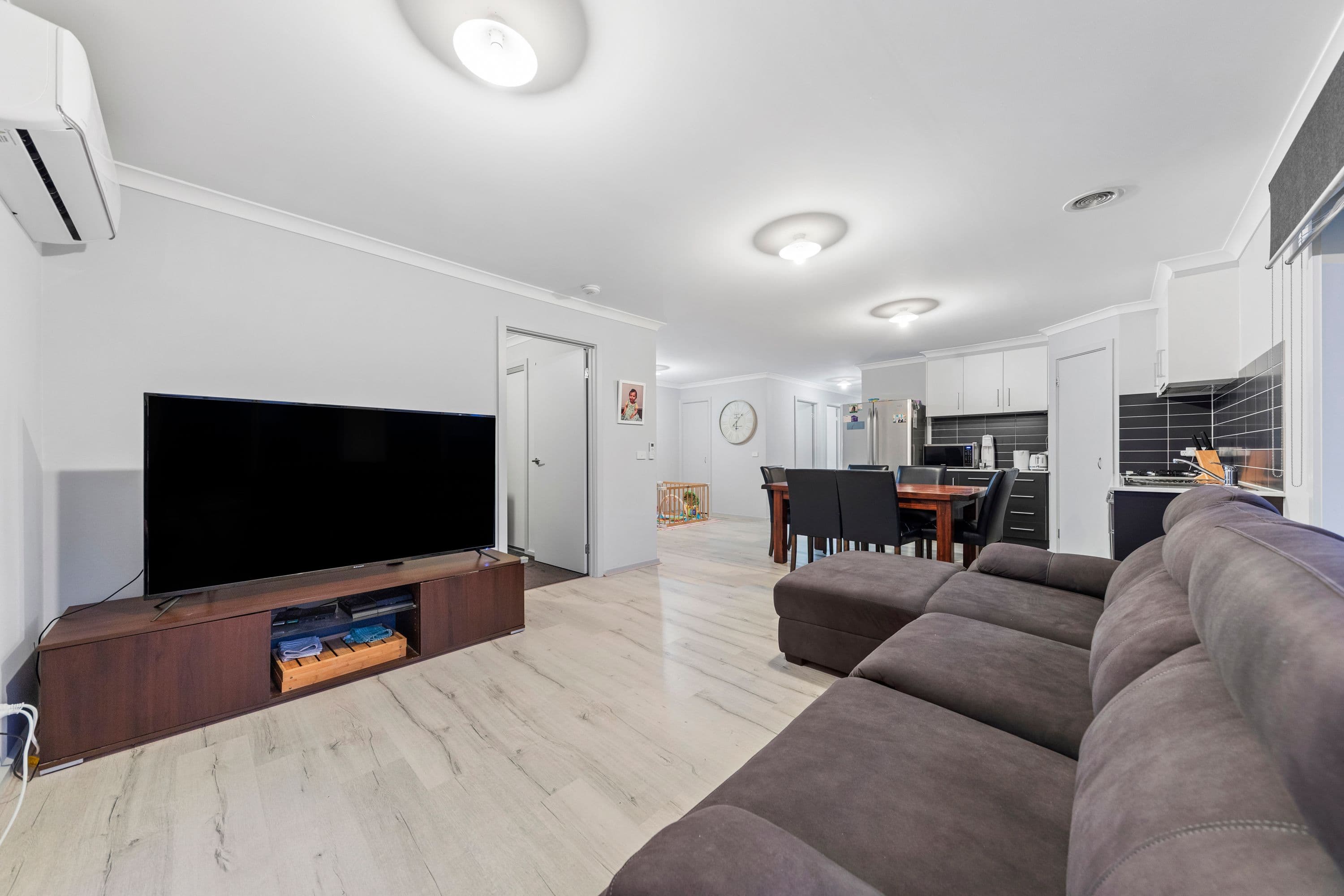 34 Henry Street, Pakenham VIC 3810, Pakenham - Thumbnail 6