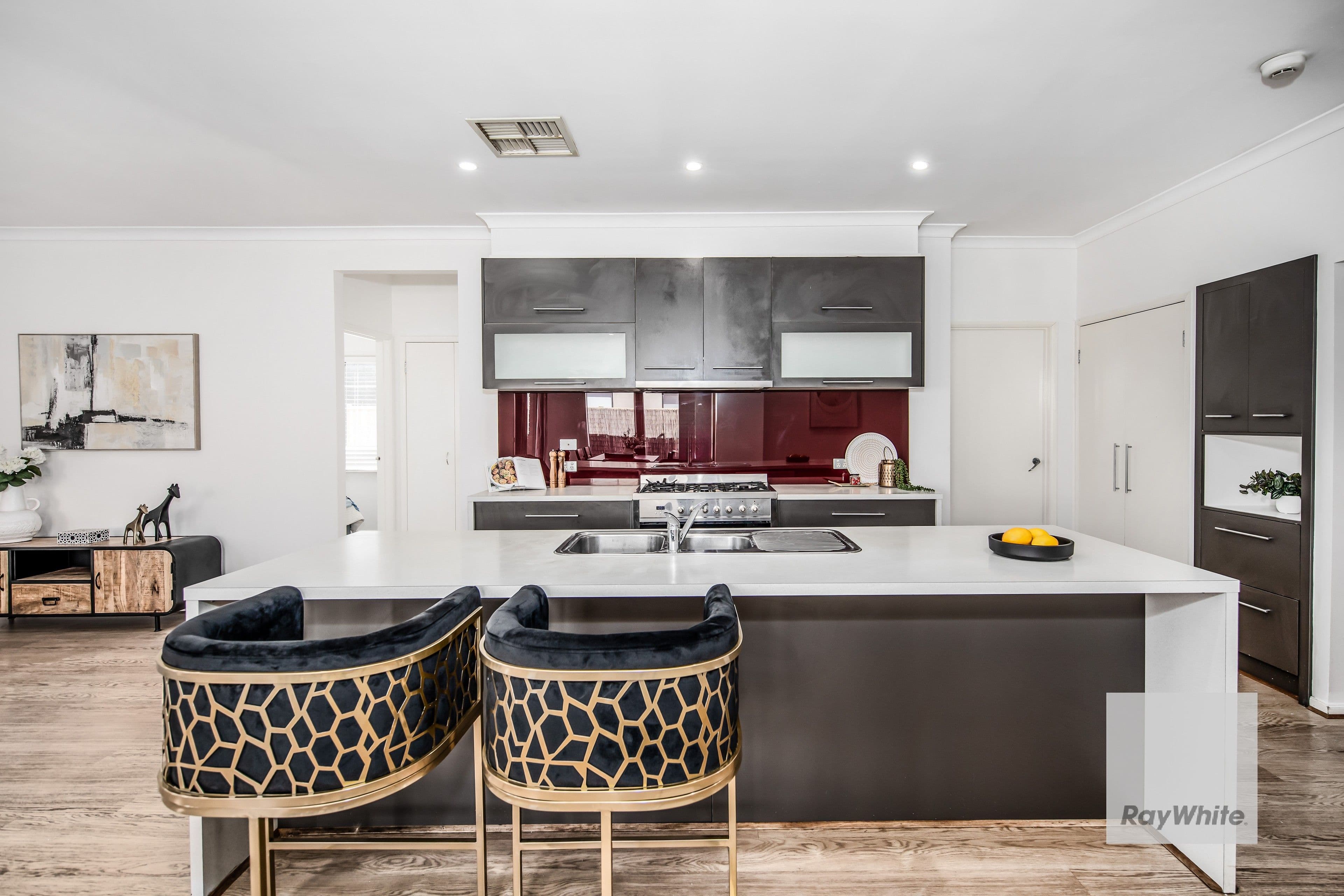 4 Landcox Way, Caroline Springs VIC 3023, Caroline Springs - Thumbnail 6