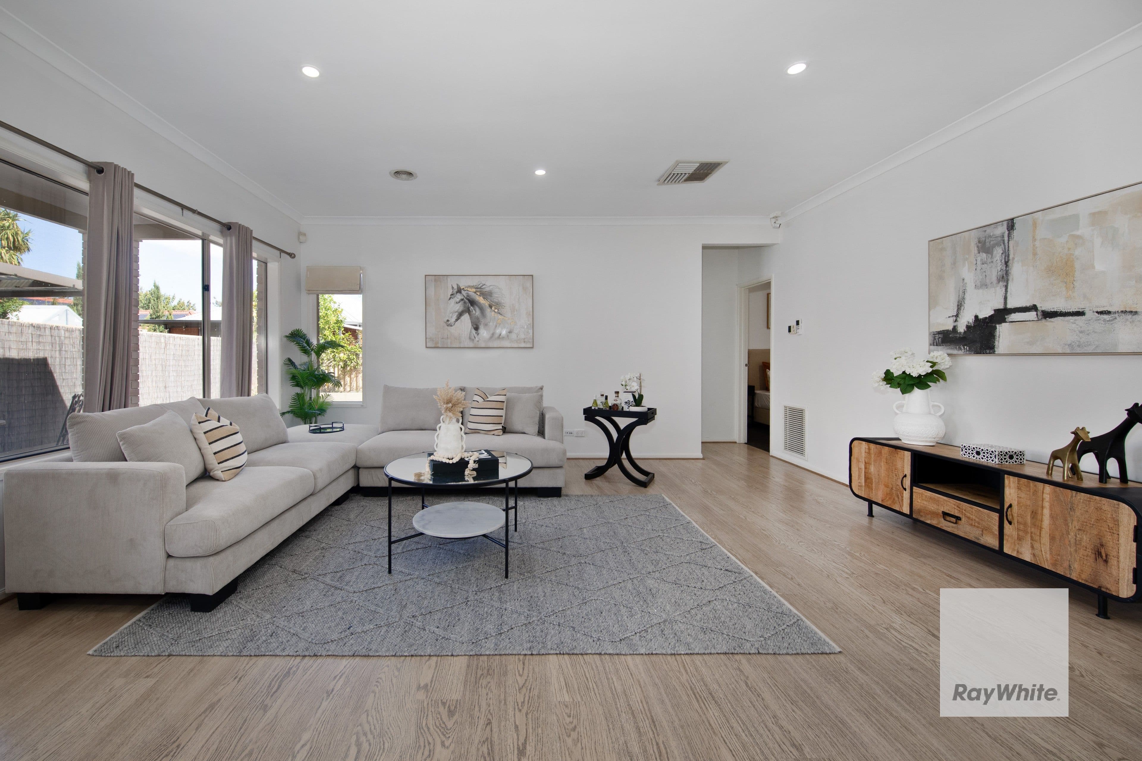 4 Landcox Way, Caroline Springs VIC 3023, Caroline Springs - Thumbnail 8