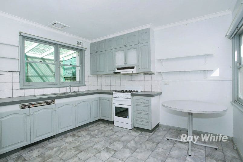 28 Grace Avenue, Dandenong VIC 3175, Dandenong - Thumbnail 4