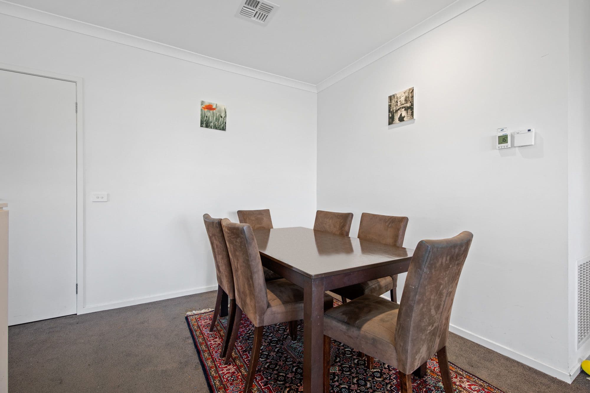 17 Duclair Avenue, Werribee VIC 3030, Werribee - Thumbnail 4