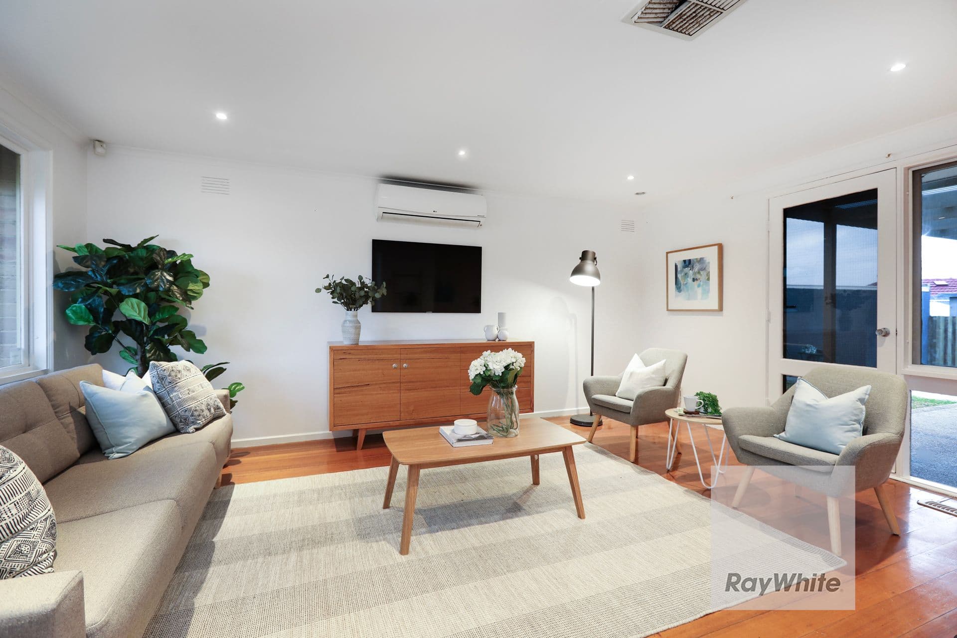 24 North Circular Road, Gladstone Park VIC 3043, Gladstone Park - Thumbnail 4