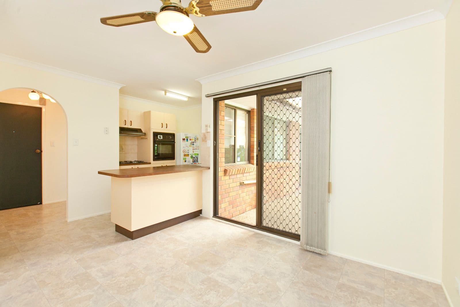 2 Tyne Court, ALEXANDRA HILLS QLD 4161, Alexandra Hills - Thumbnail 4