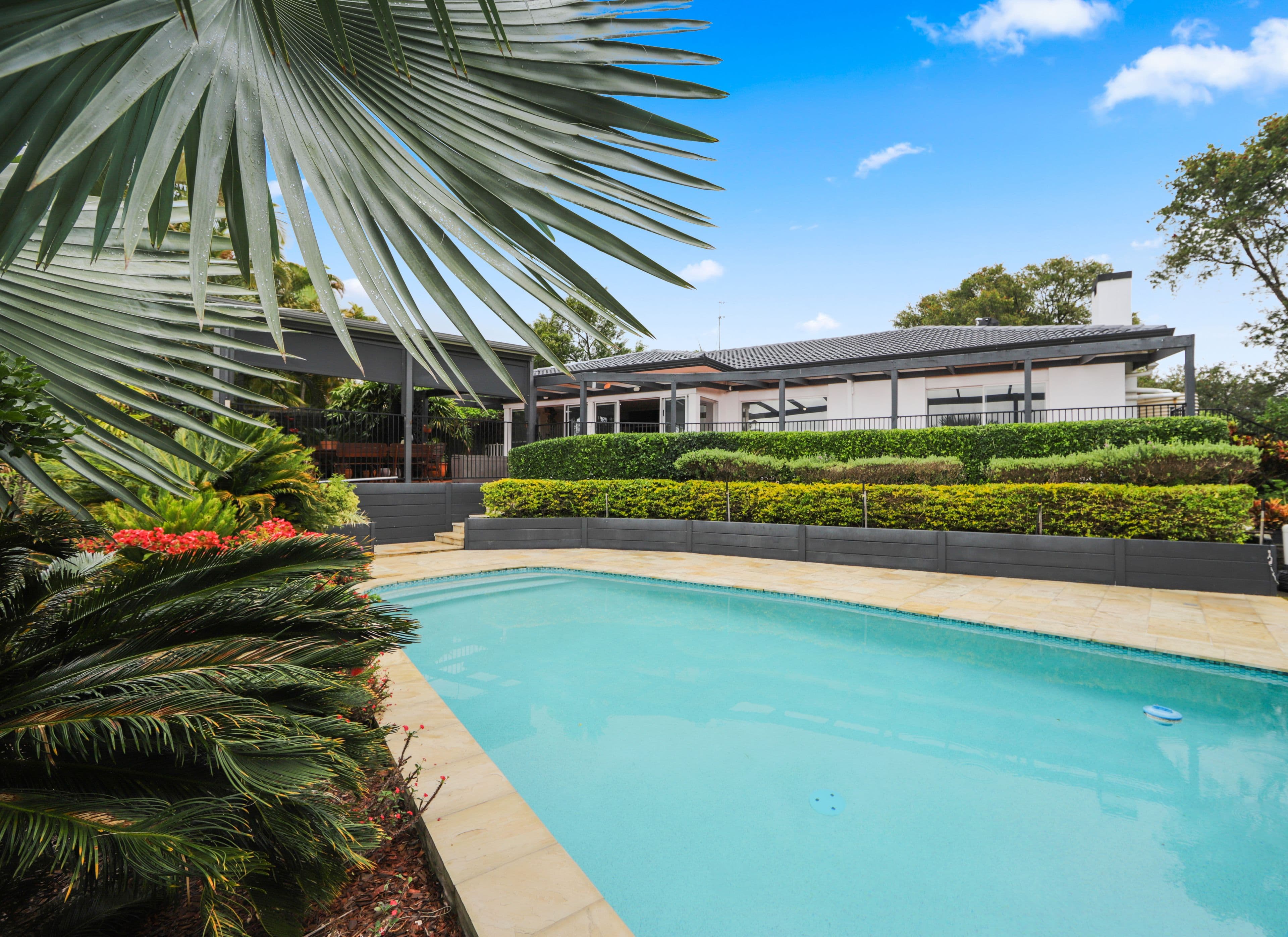 11 Muirfield Place, Robina QLD 4226, Robina - Thumbnail 2