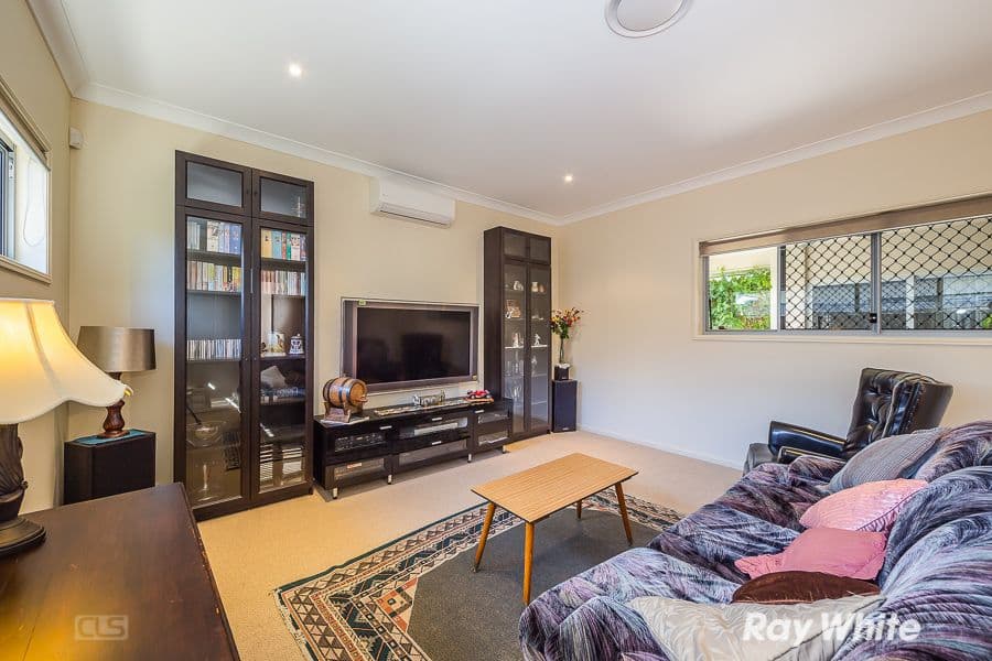 32 Dunebean Drive, Banksia Beach QLD 4507, Banksia Beach - Thumbnail 5