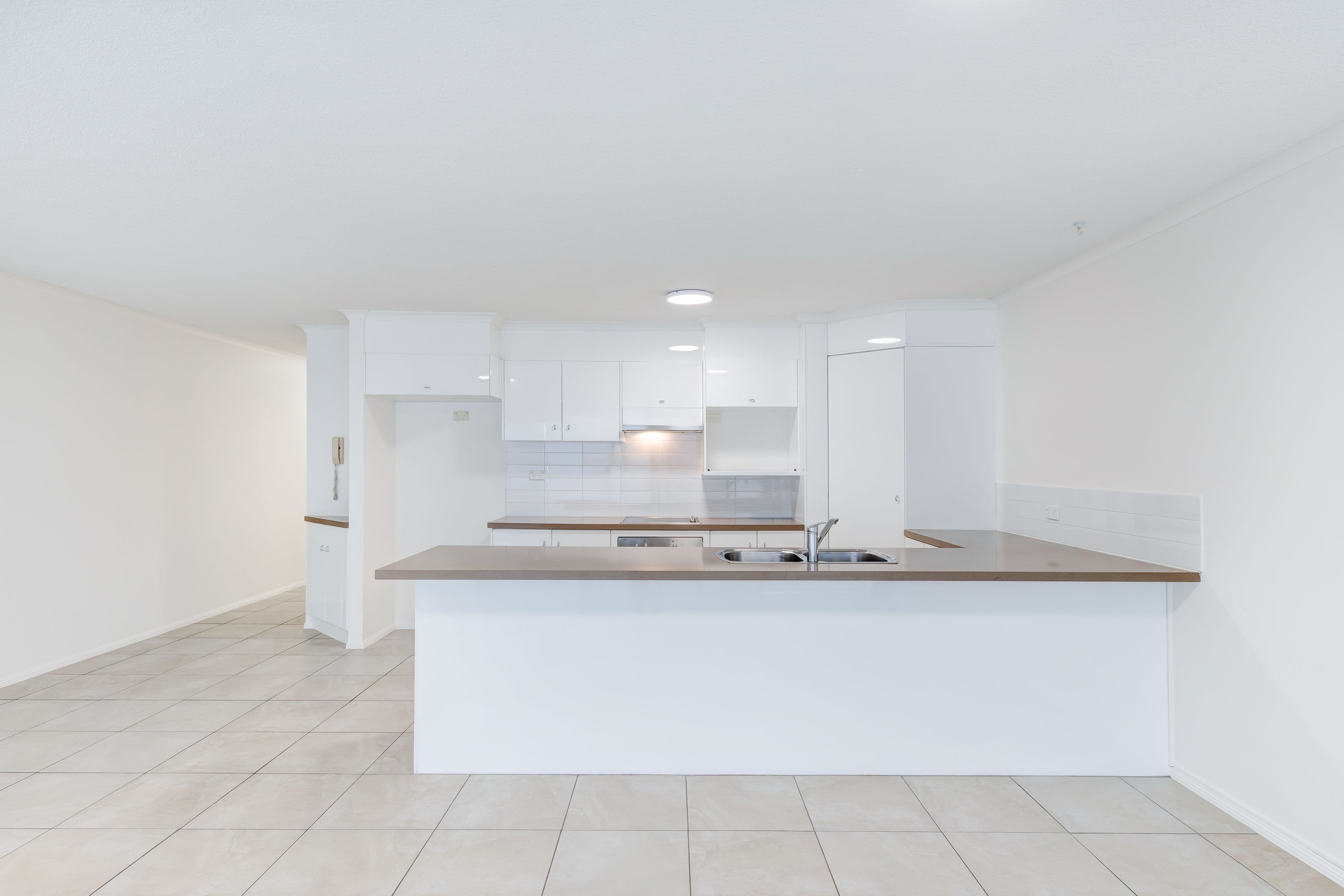 146 Duporth Avenue, Maroochydore QLD 4558, Maroochydore - Thumbnail 7