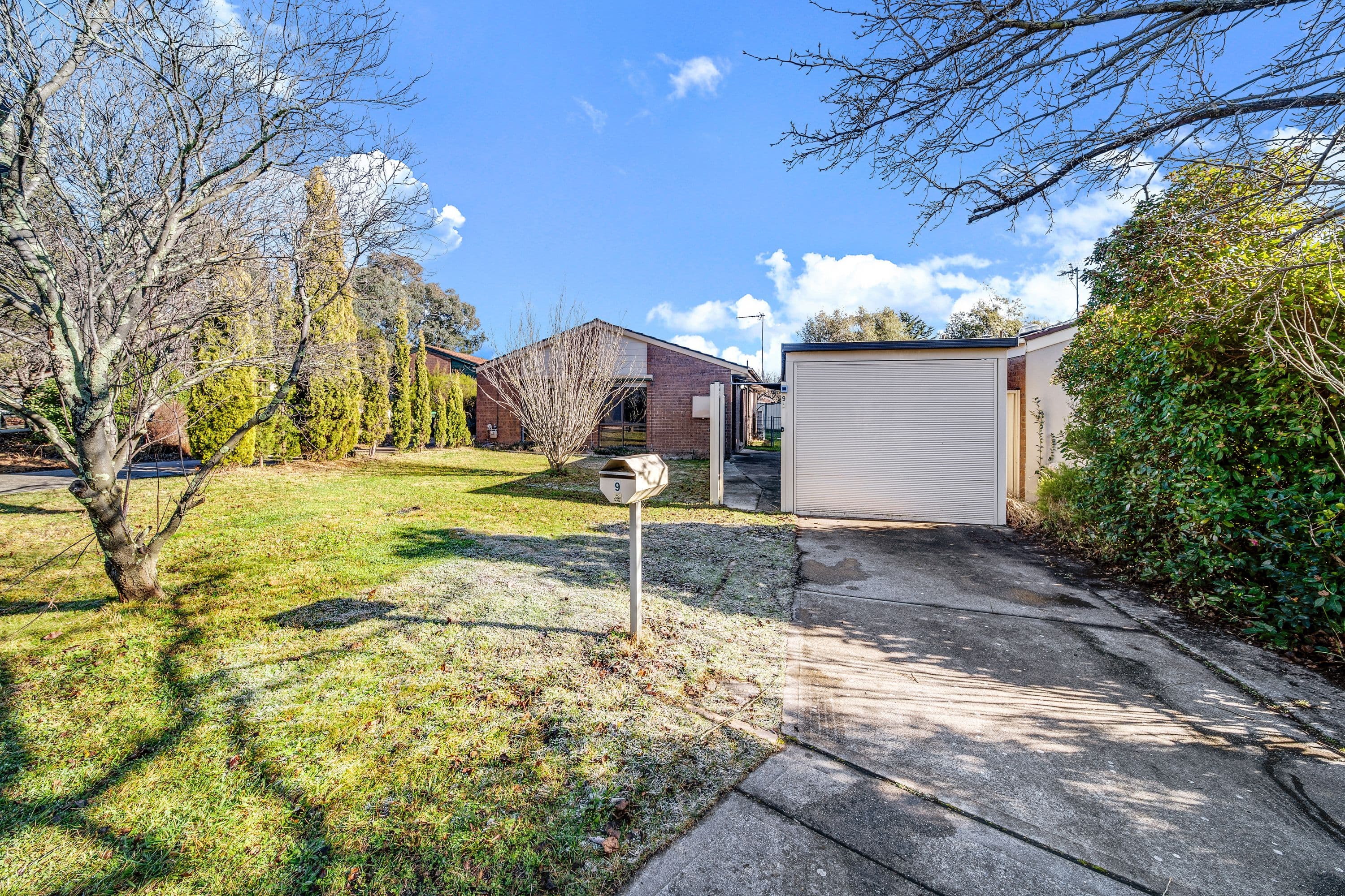 9 Burhop Close, Theodore ACT 2905, Theodore - Image 1