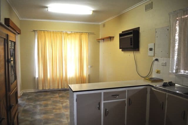 48 Short Terrace, BALAKLAVA SA 5461, Balaklava - Thumbnail 3