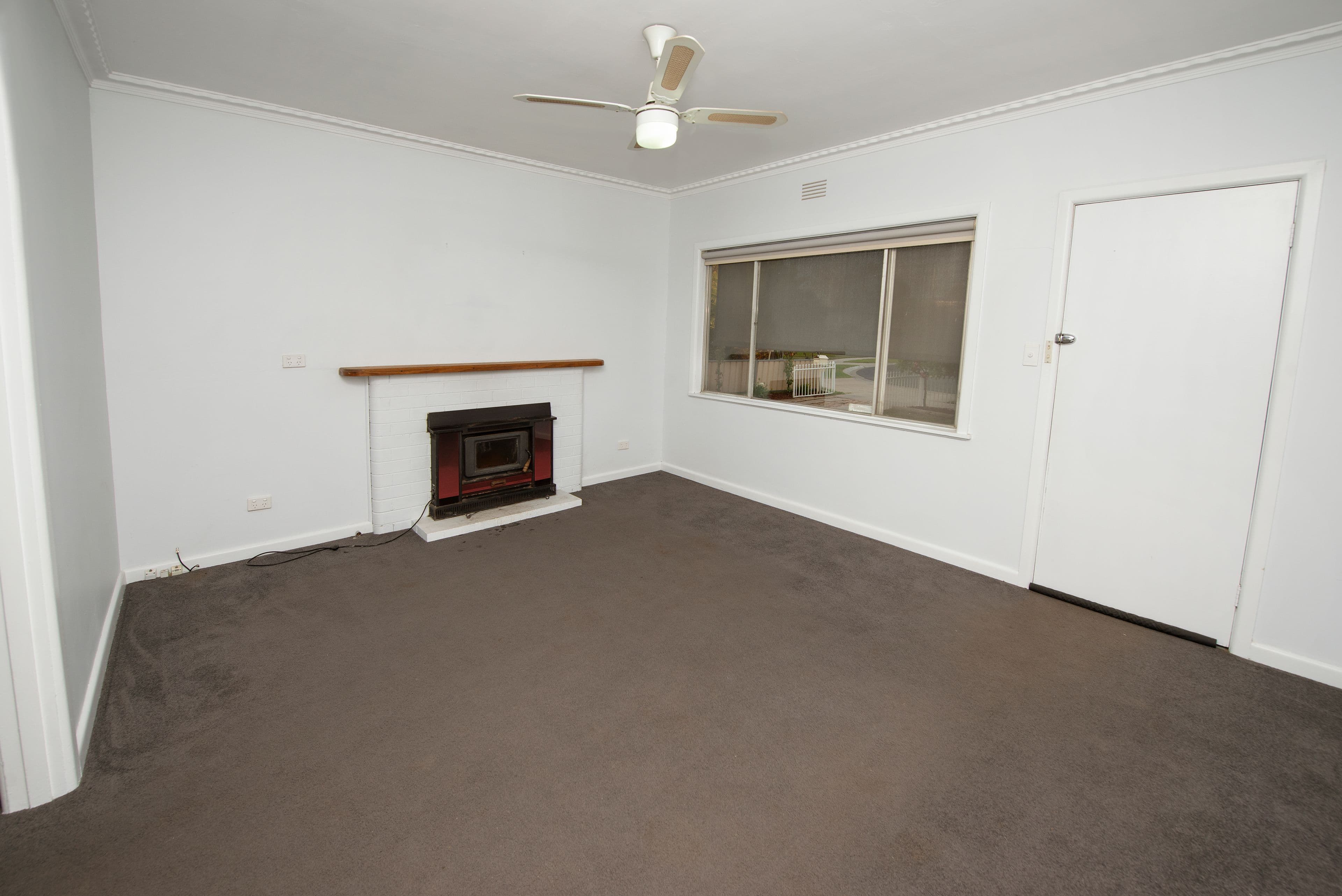 6 Gordon Court, Swan Hill VIC 3585, Swan Hill - Thumbnail 2