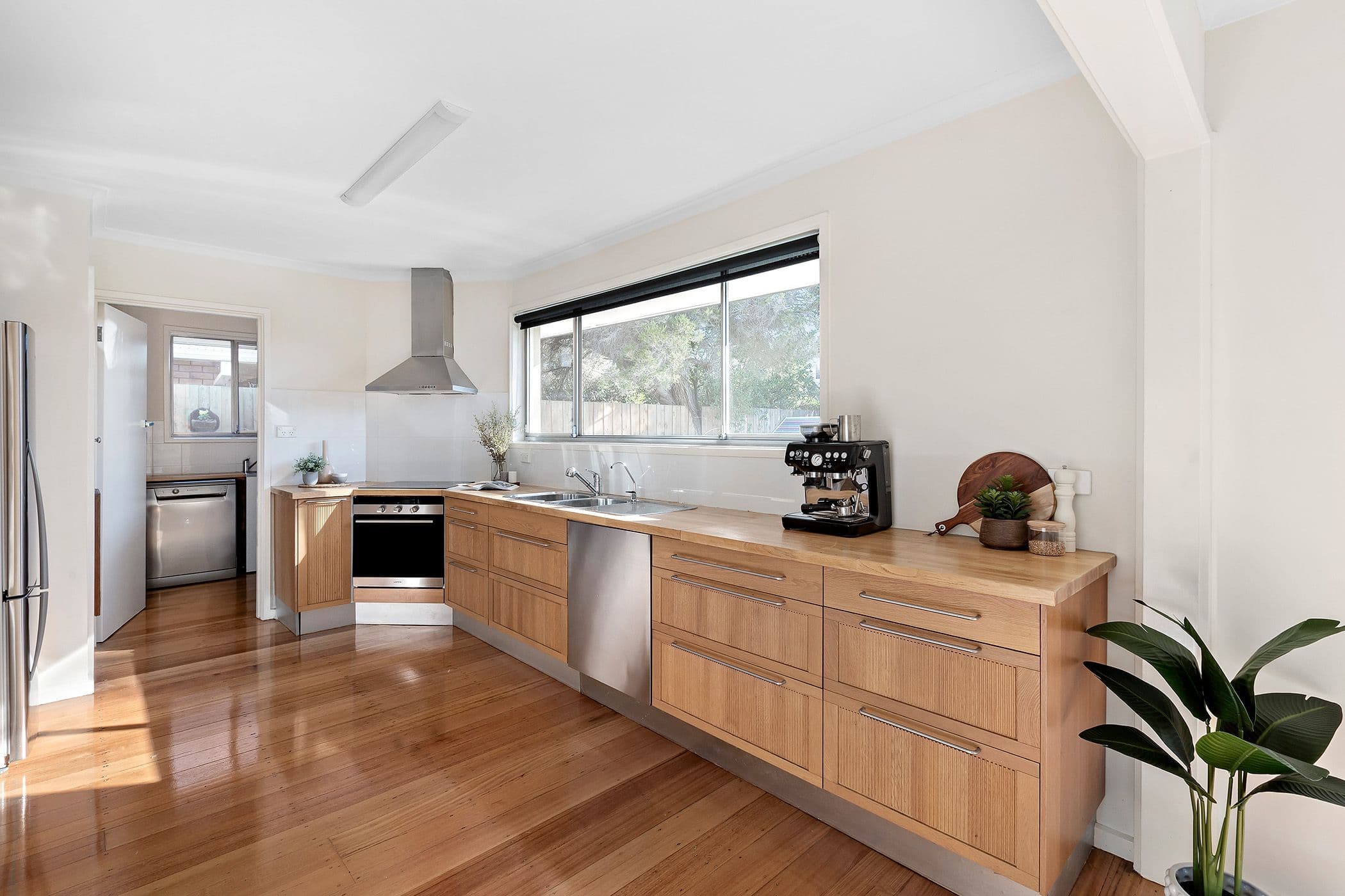 13 Torquay Avenue, Seaford VIC 3198, Seaford - Thumbnail 5