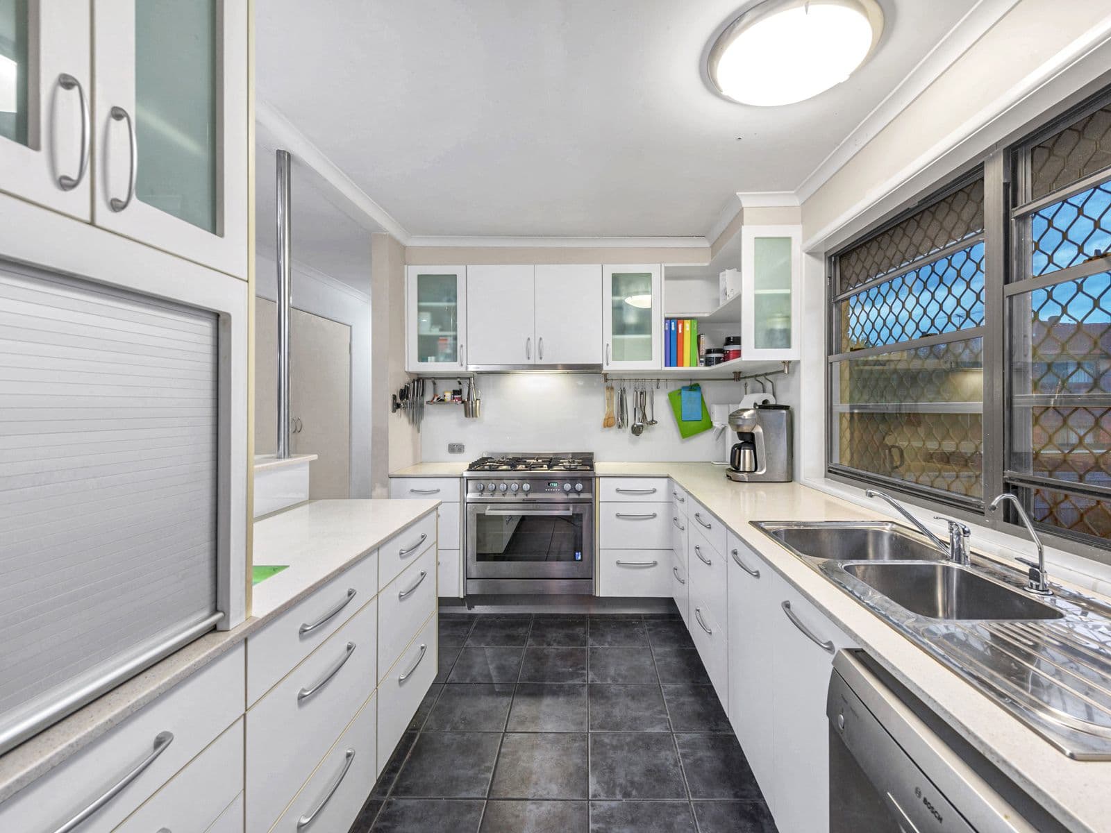 36 Deniven Street, Corinda QLD 4075, Corinda - Thumbnail 2