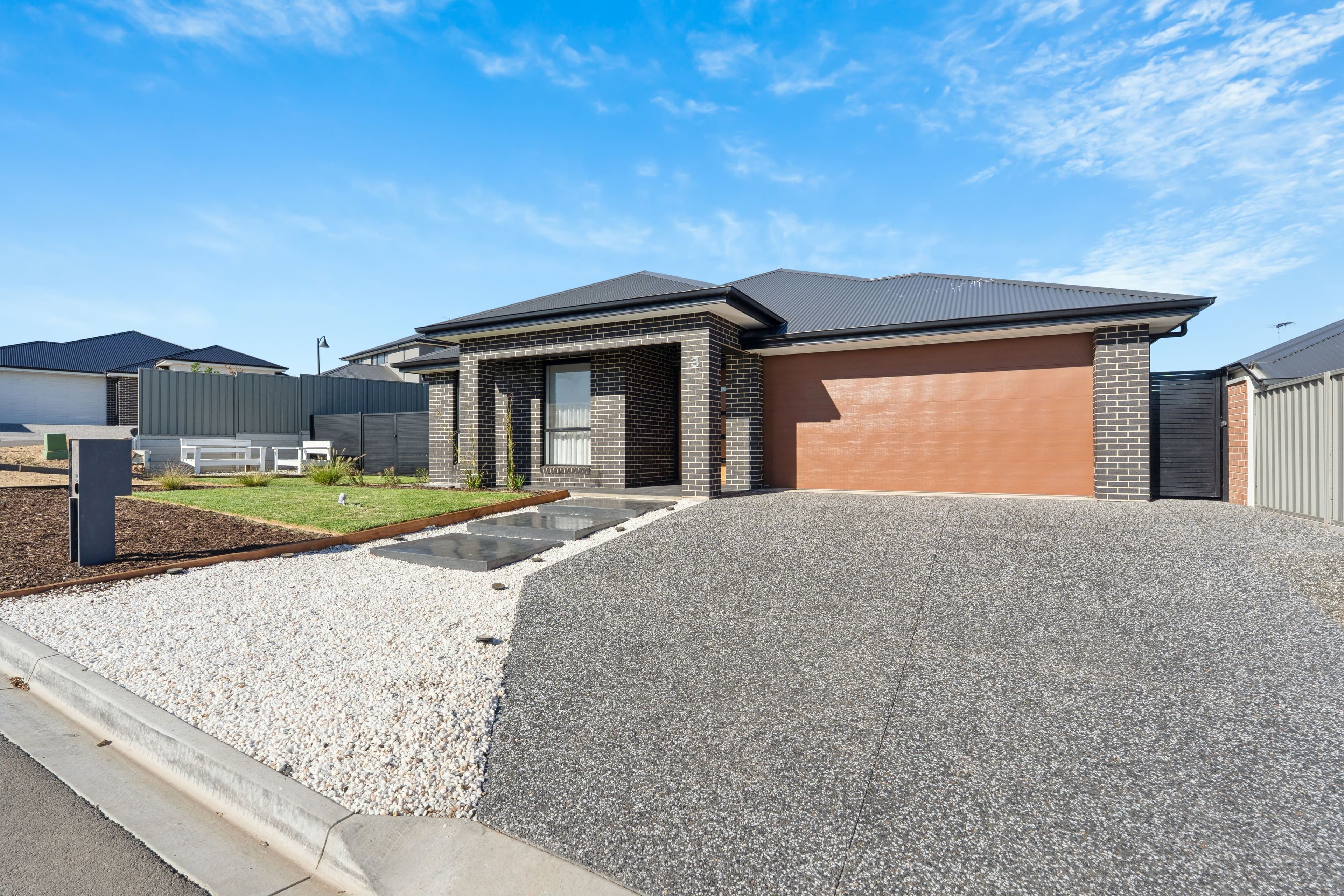 3 Harlequin Place, Seaford Heights SA 5169, Seaford Heights - Thumbnail 2
