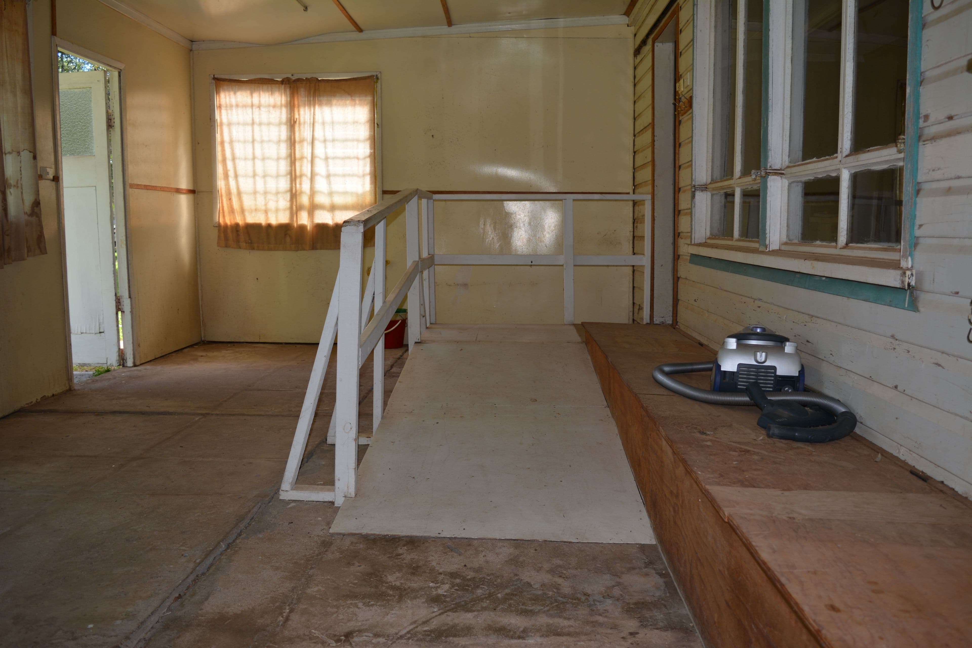 10 Barcoo Street, Tambo QLD 4478, Tambo - Thumbnail 5