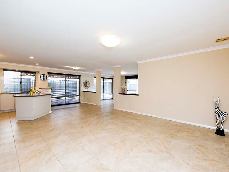61 Lemon Gum Drive, Baldivis WA 6171, Baldivis - Thumbnail 7