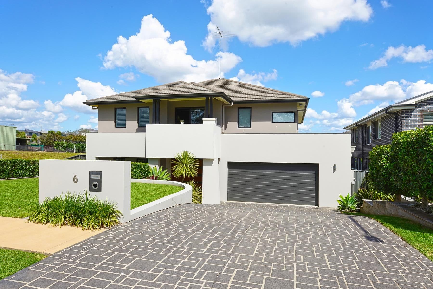 6 Harold Bentleys Way, Glenmore Park - Image 1
