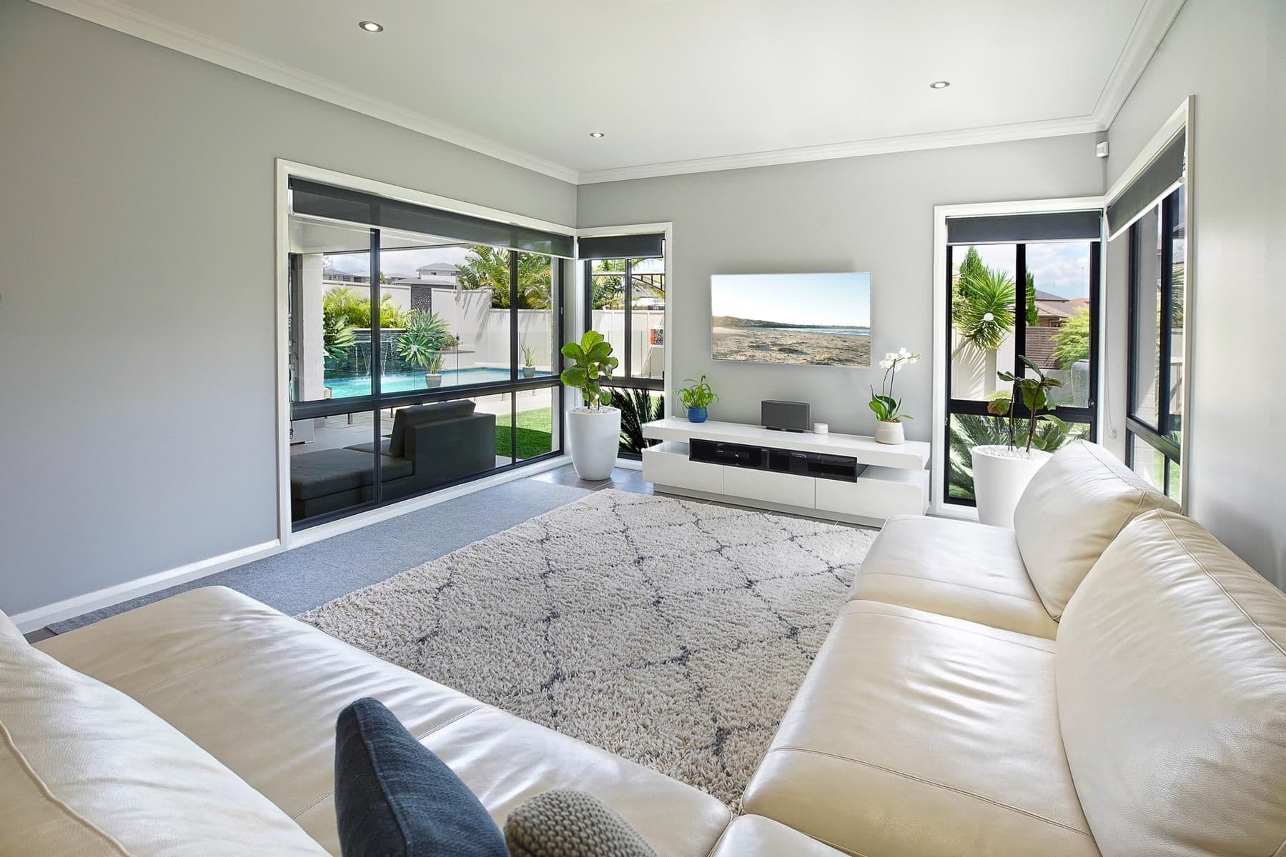 6 Harold Bentleys Way, Glenmore Park - Thumbnail 7