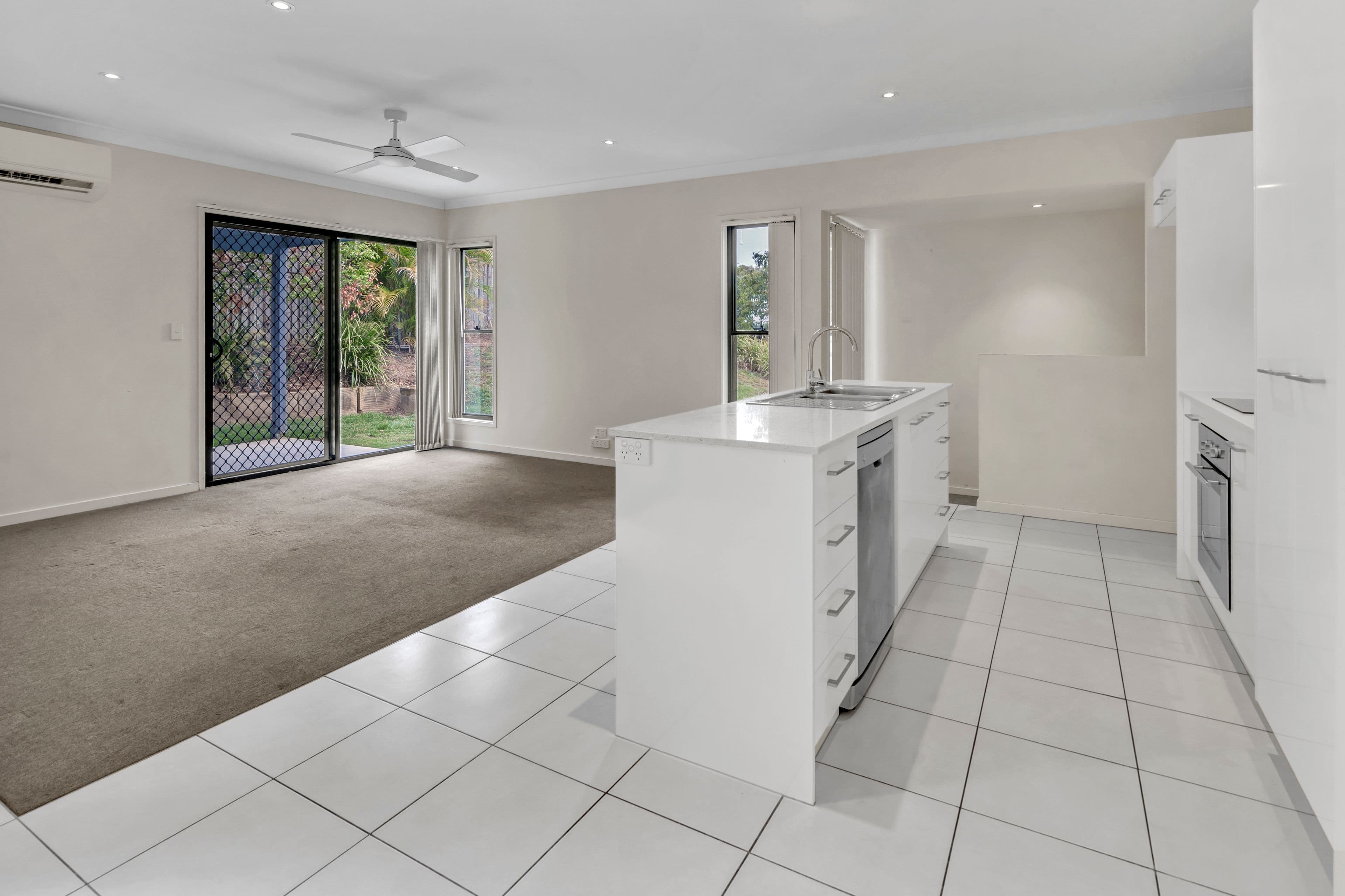 11 Chrome Drive, Pimpama QLD 4209, Pimpama - Thumbnail 3