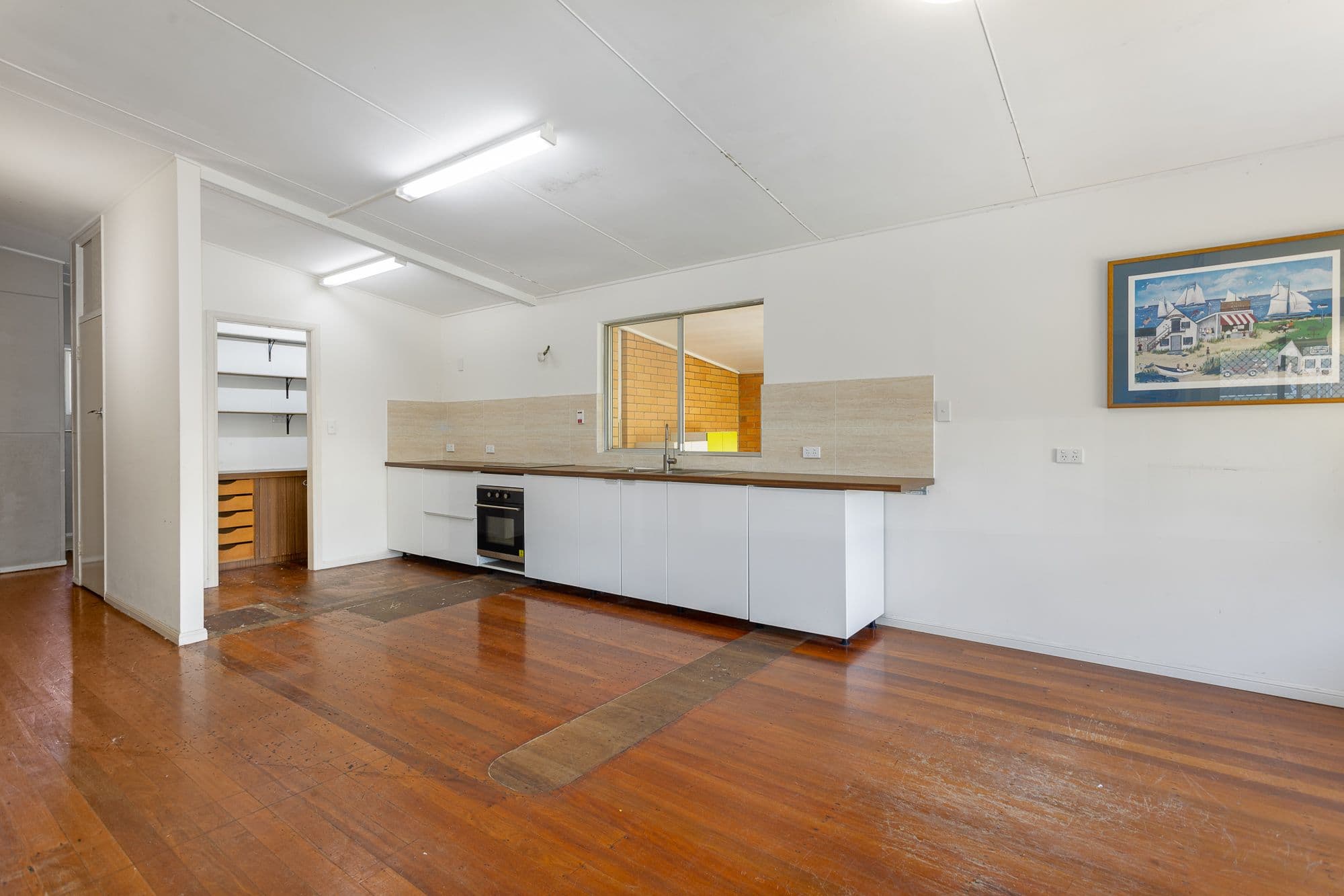 305 Anzac Avenue, Kippa-Ring QLD 4021, Kippa-Ring - Thumbnail 4