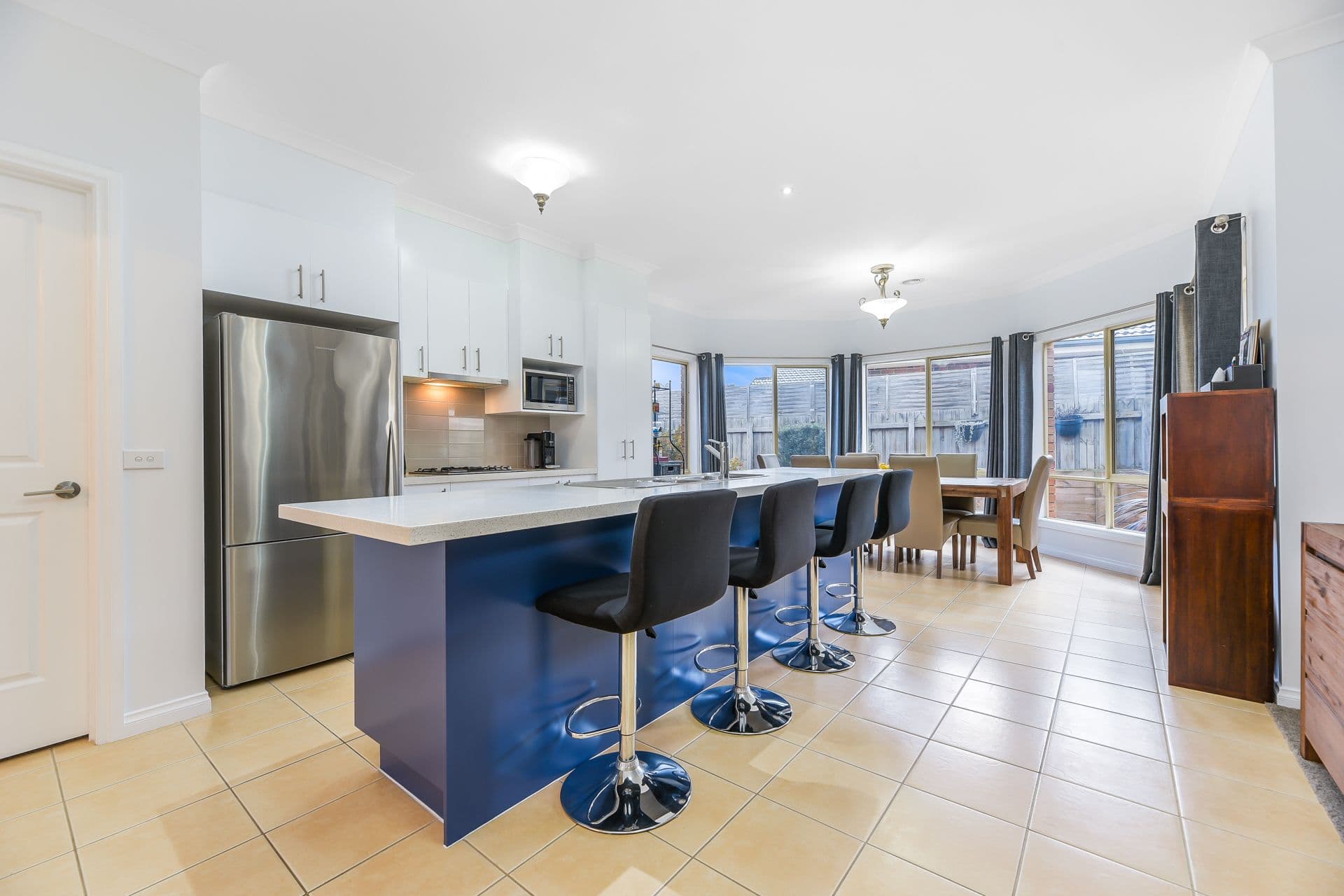 16 Sheldon Drive, Berwick VIC 3806, Berwick - Thumbnail 5