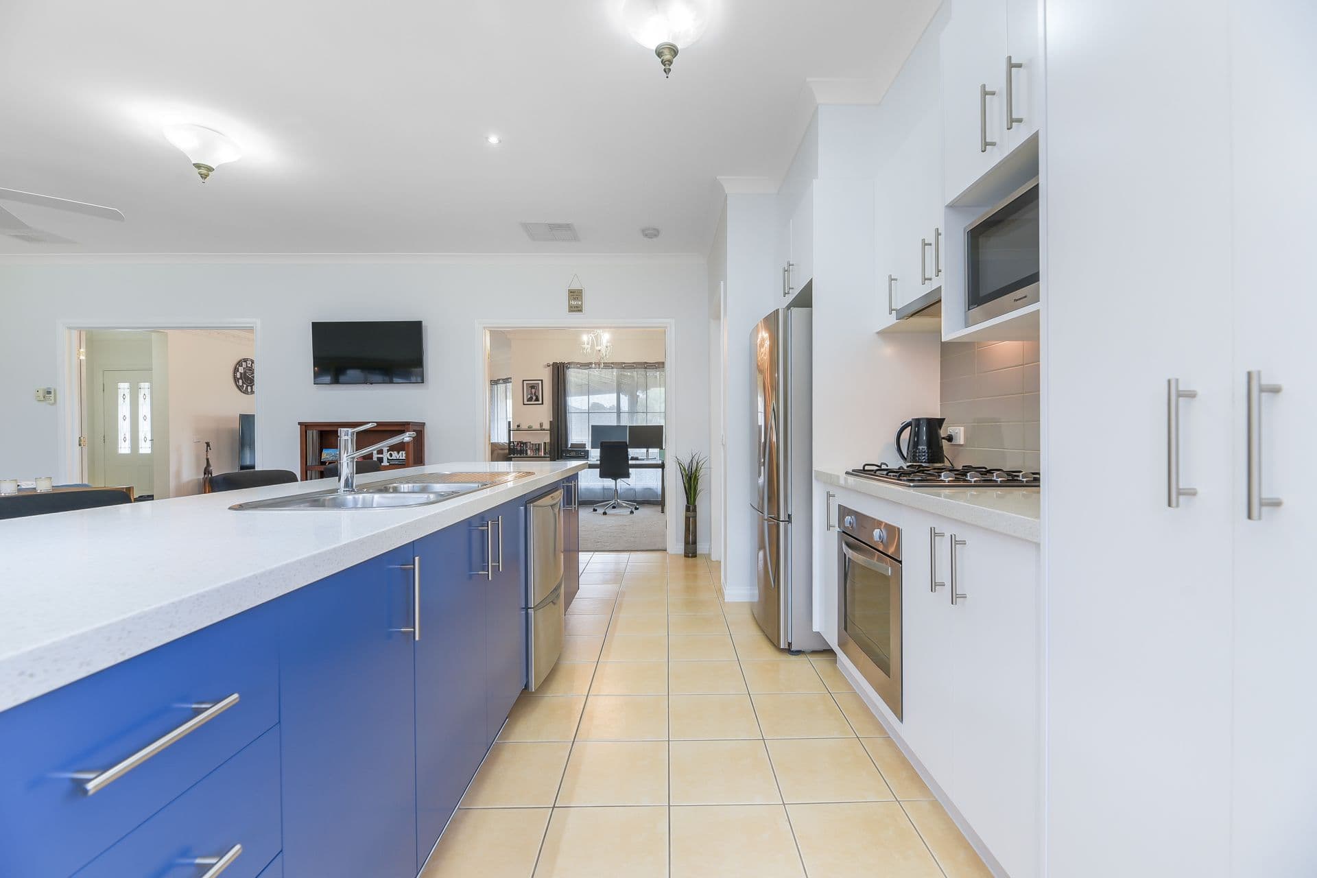 16 Sheldon Drive, Berwick VIC 3806, Berwick - Thumbnail 7