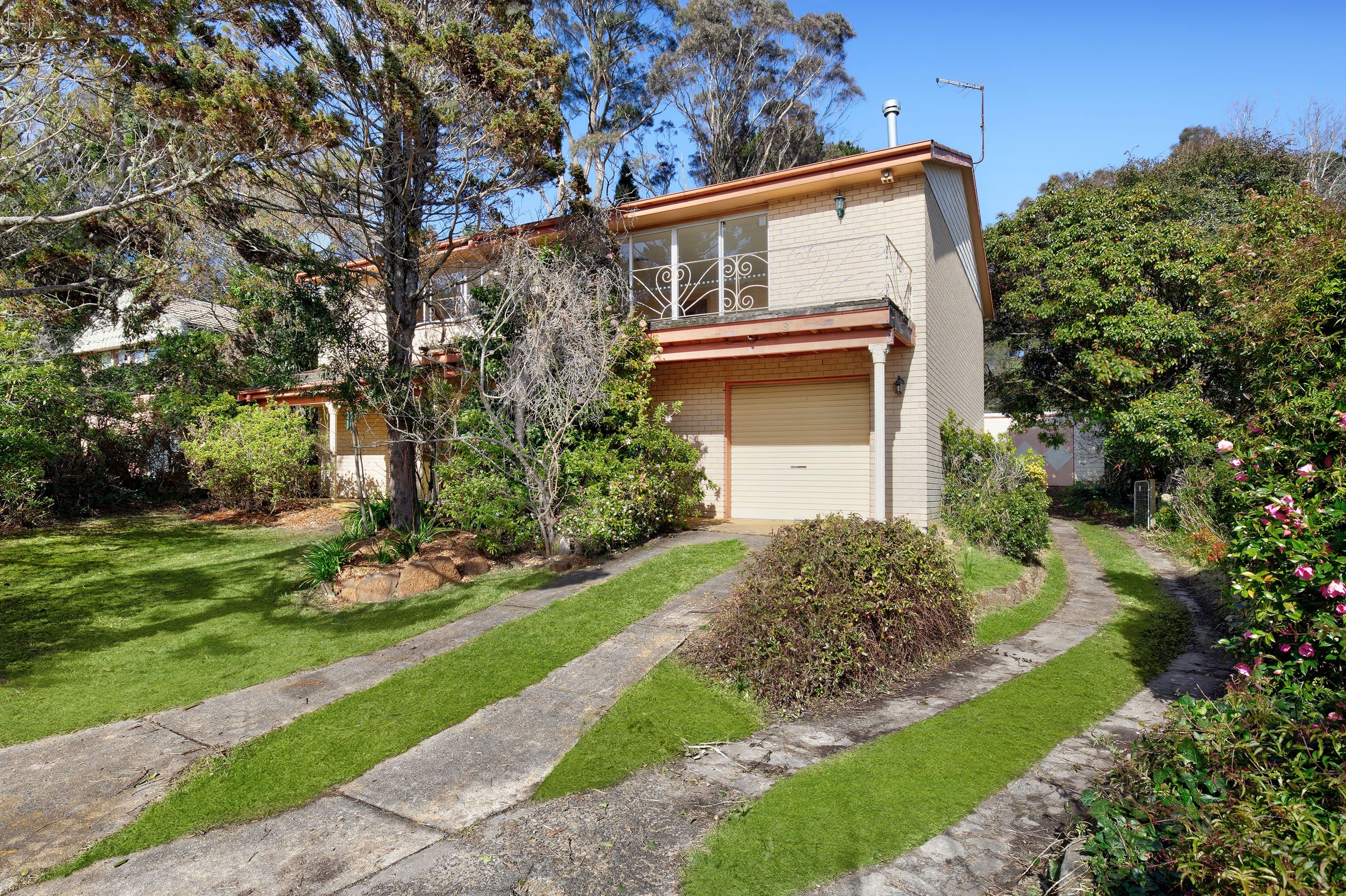8-10 Neate Avenue, Blackheath NSW 2785, Blackheath - Image 1