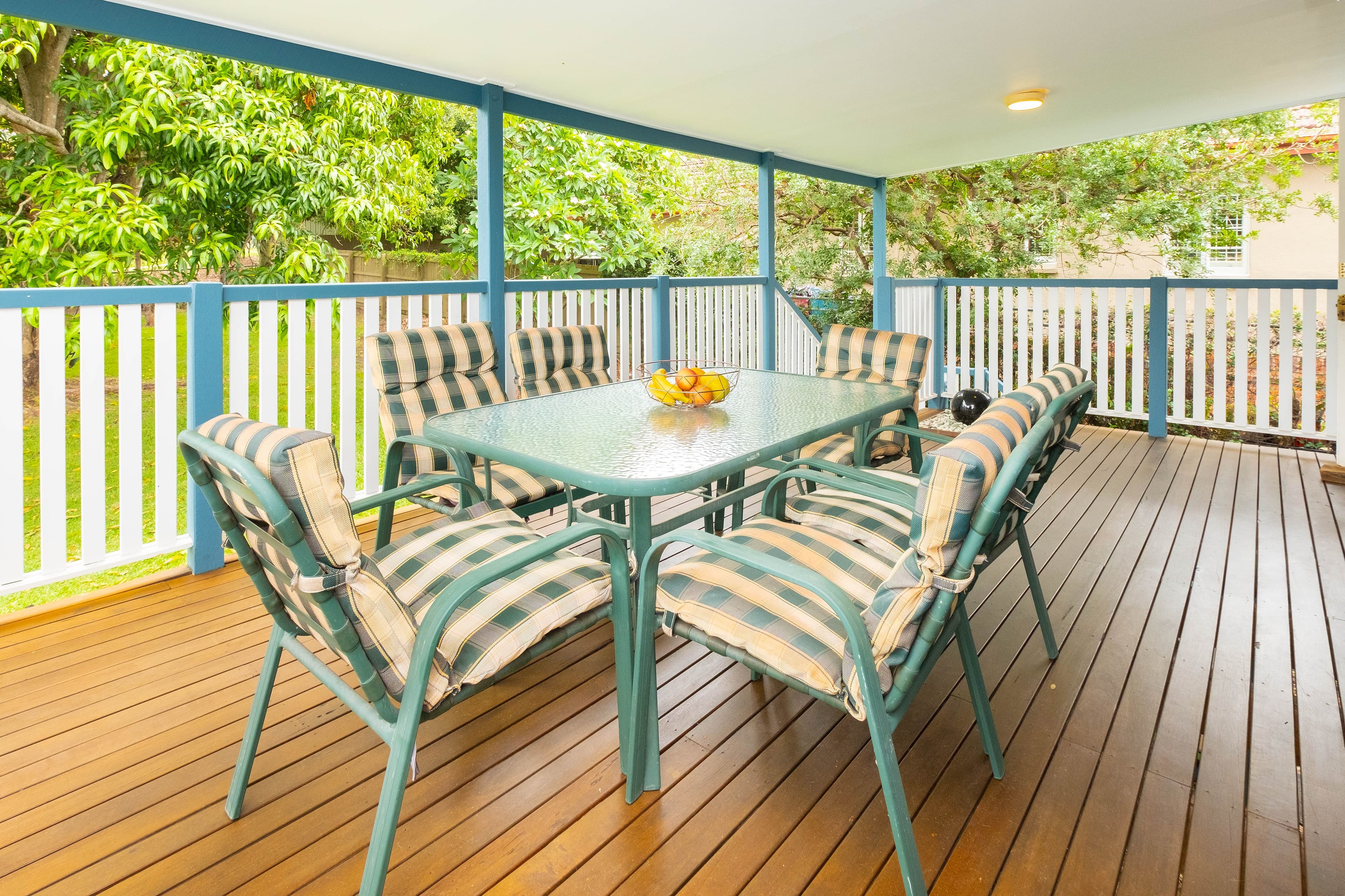 84 Victor Street, Holland Park QLD 4121, Holland Park - Thumbnail 3