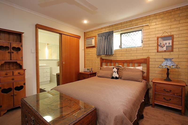 42 Amhurst Street, SLADE POINT QLD 4740, Slade Point - Thumbnail 8