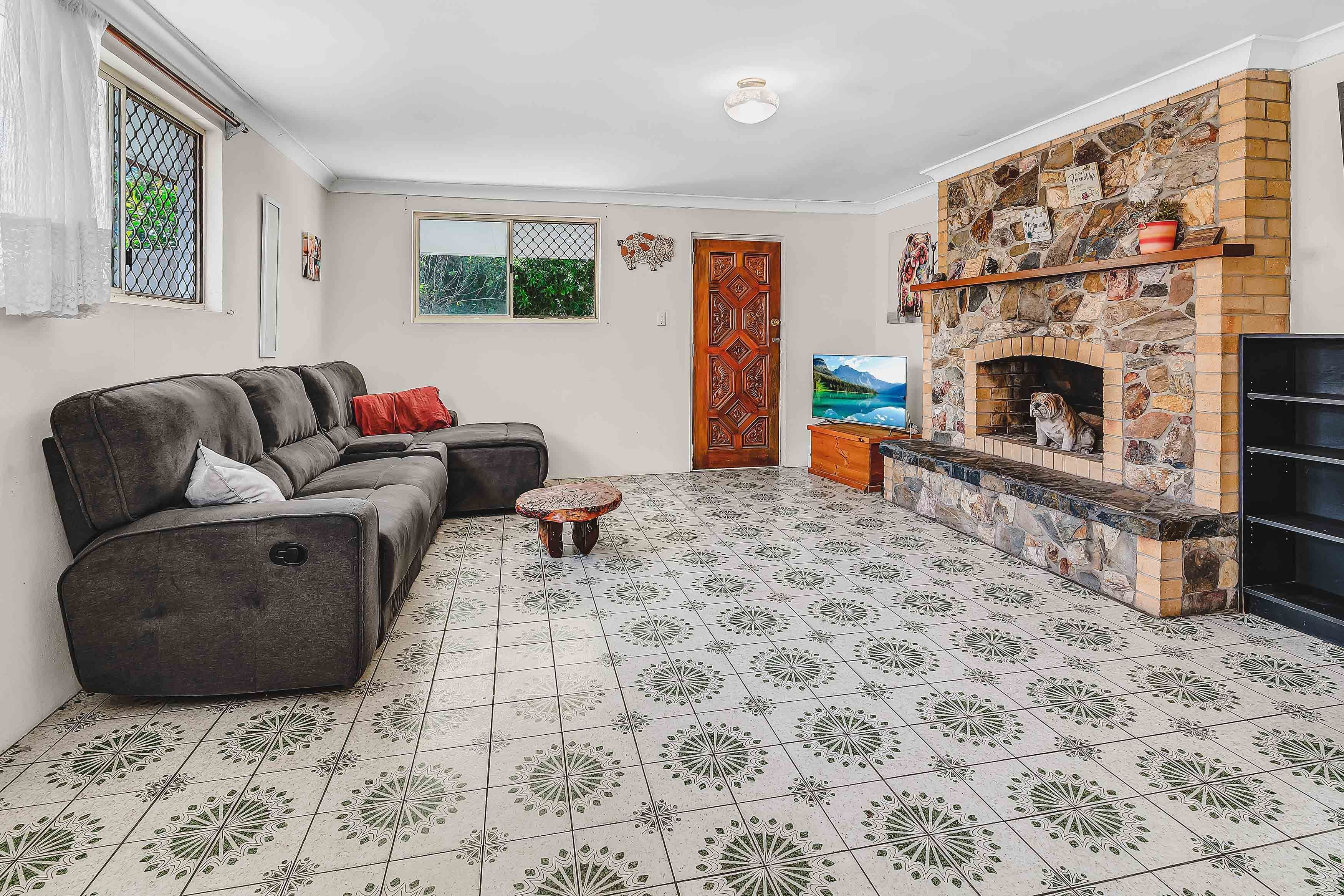 230 Oxley Drive, Coombabah QLD 4216, Coombabah - Thumbnail 4