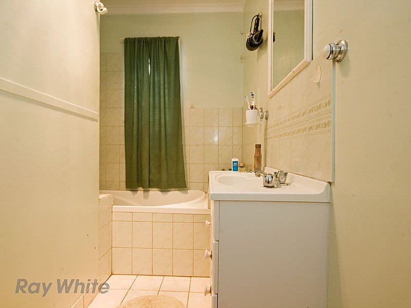 94 Crocus Street, INALA QLD 4077, Inala - Thumbnail 6