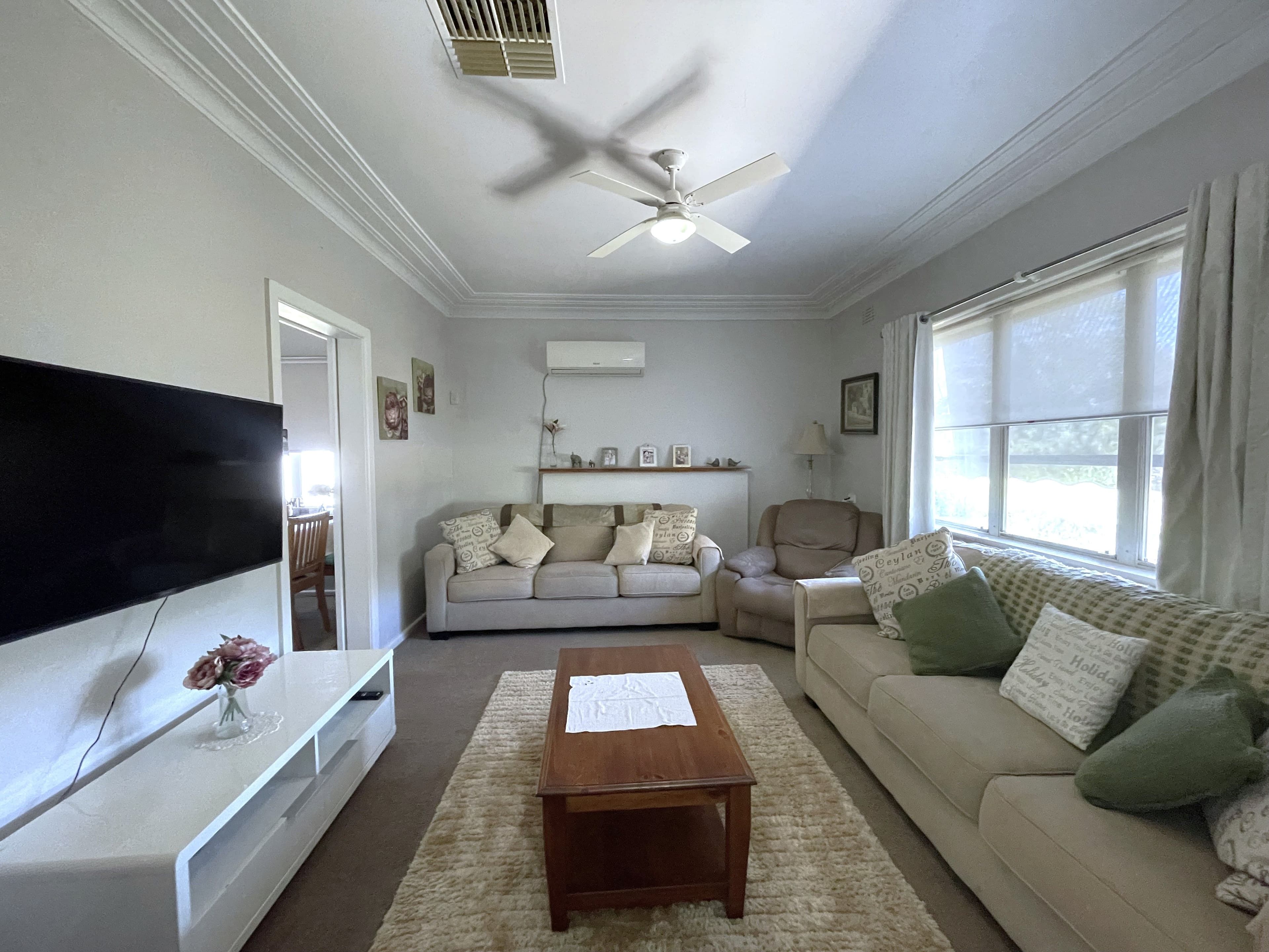 147 Punch Street, Gundagai NSW 2722, Gundagai - Thumbnail 2