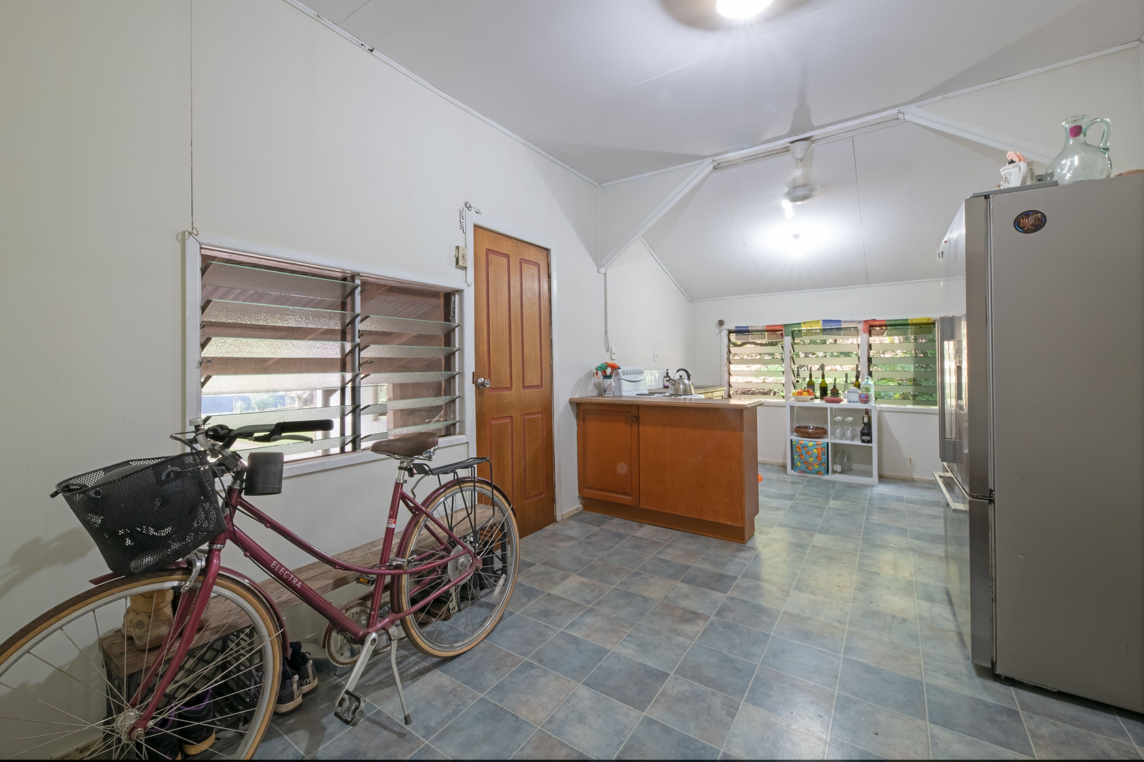14 Tyree Road, Mount Julian QLD 4800, Mount Julian - Thumbnail 4