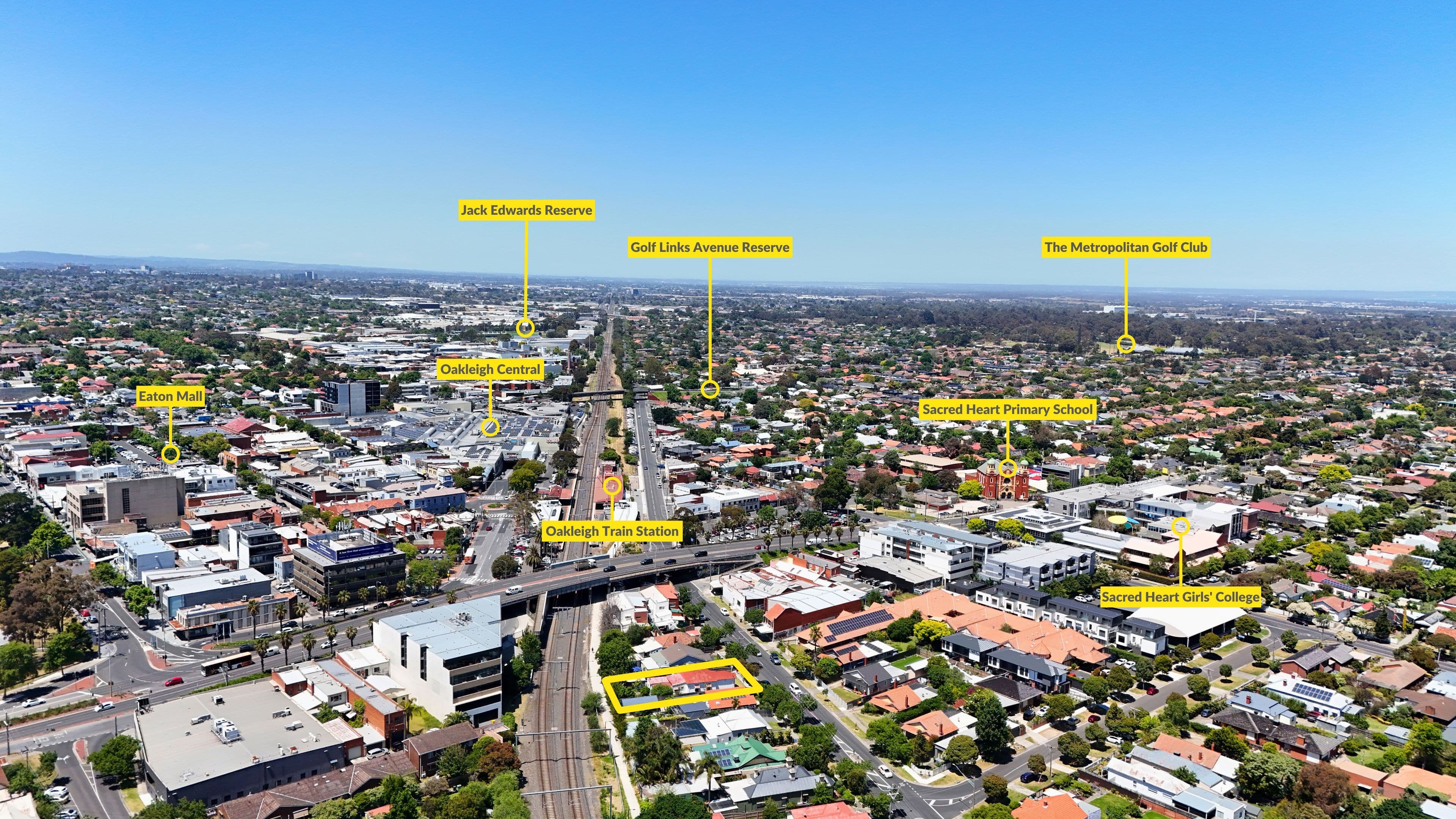 107 Carlisle Crescent, Hughesdale VIC 3166, Hughesdale - Thumbnail 5