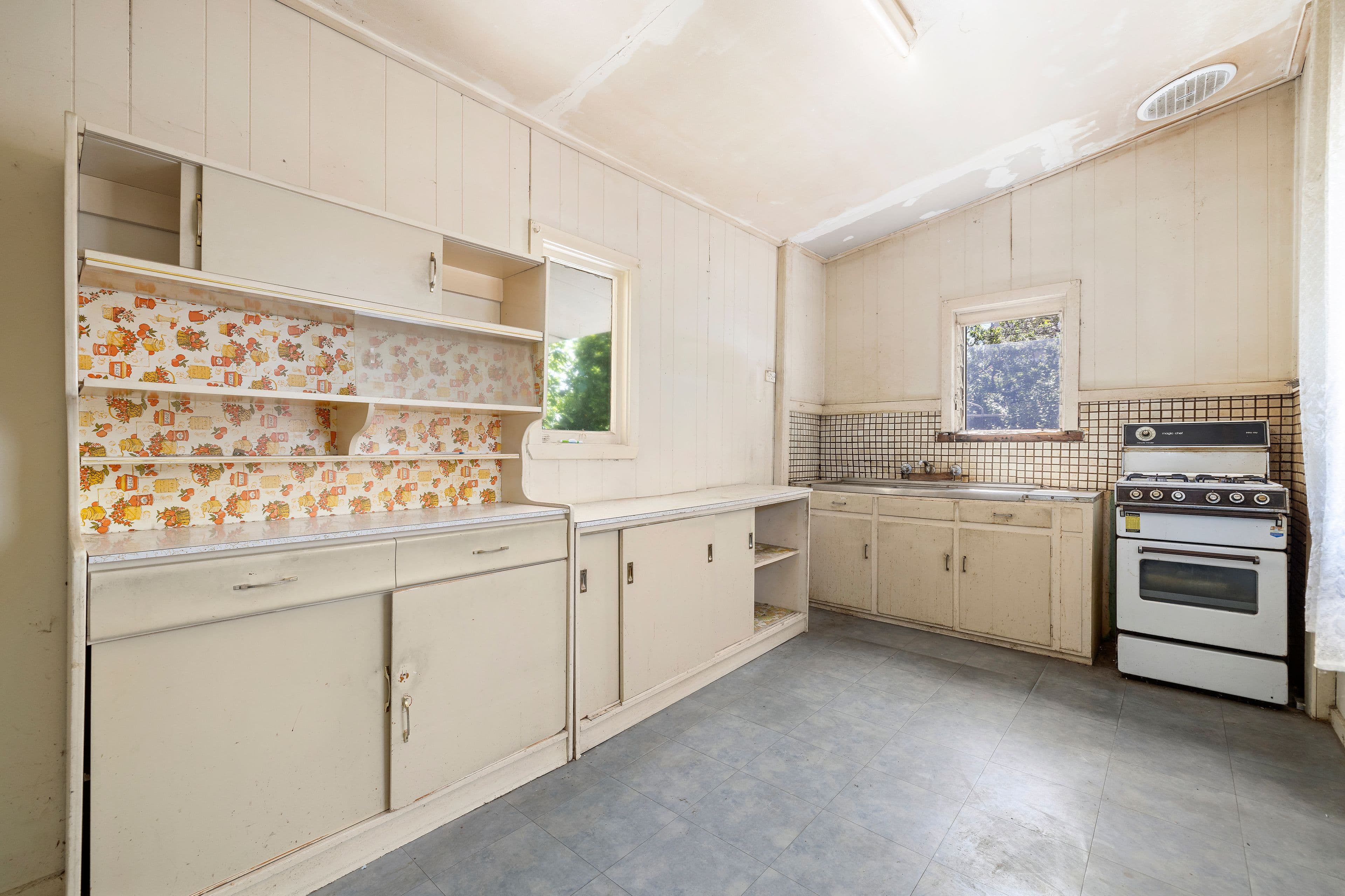 107 Carlisle Crescent, Hughesdale VIC 3166, Hughesdale - Thumbnail 6