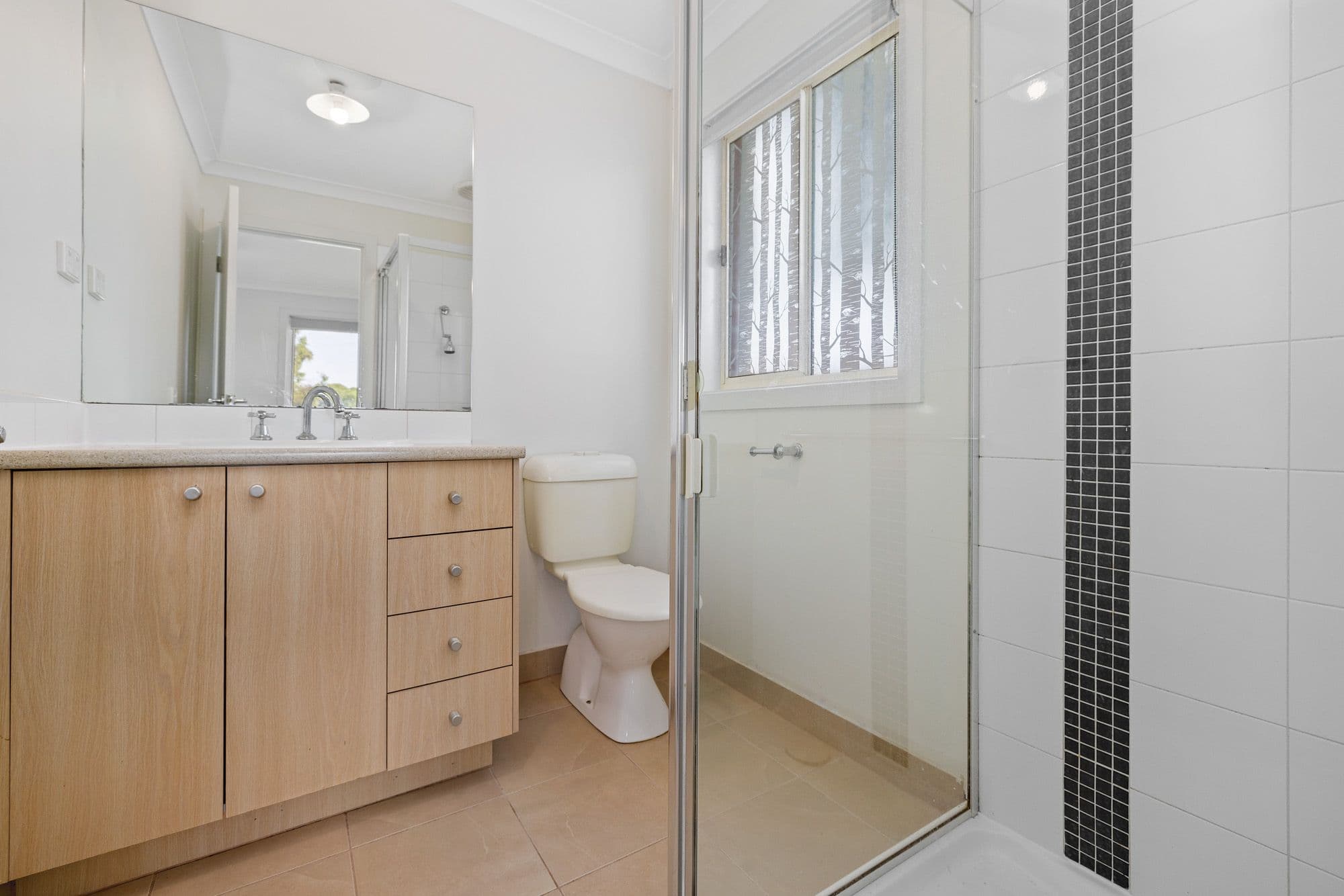 13 Alice Way, Tarneit VIC 3029, Tarneit - Thumbnail 3