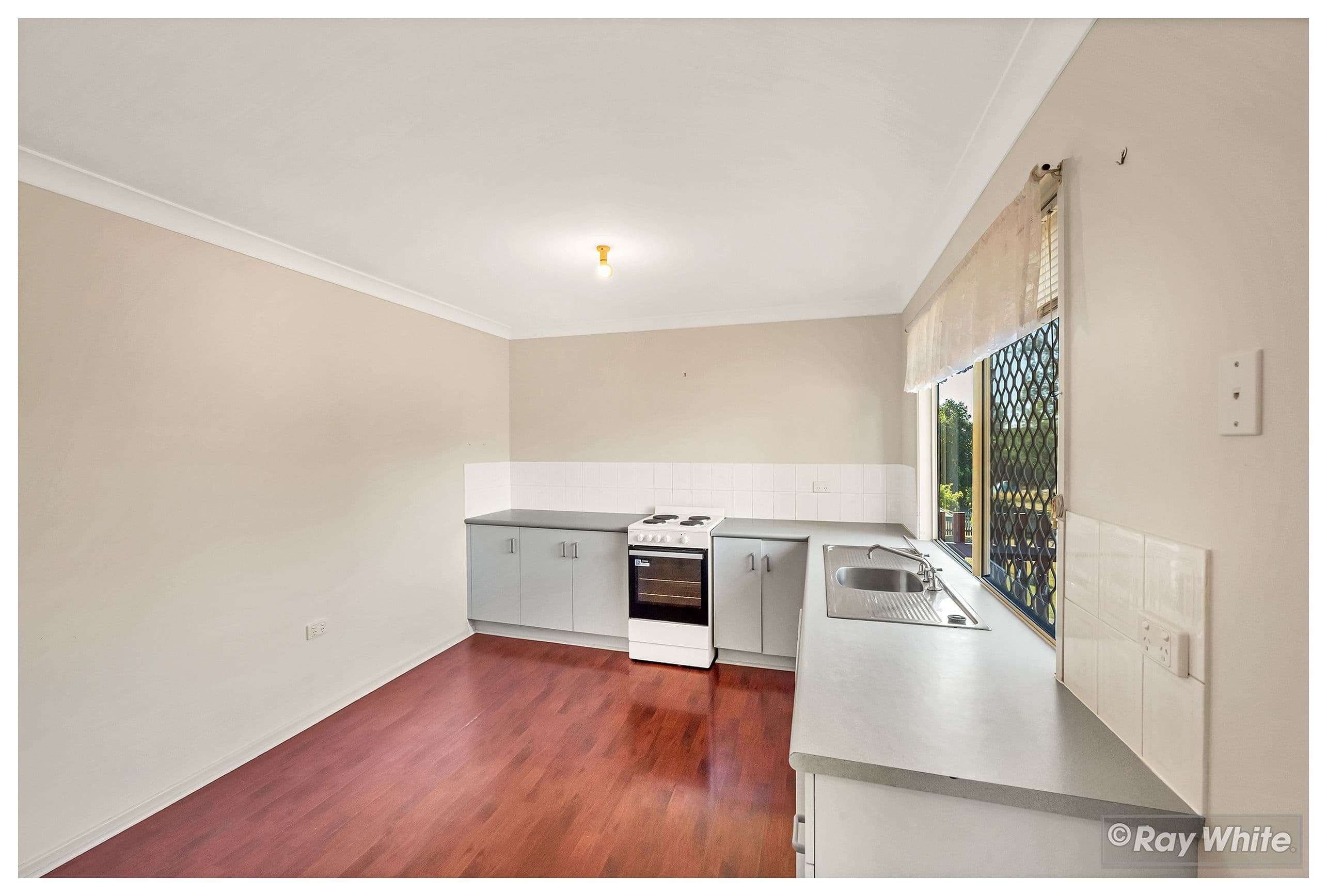 52 Fisher Street, Gracemere QLD 4702, Gracemere - Thumbnail 4