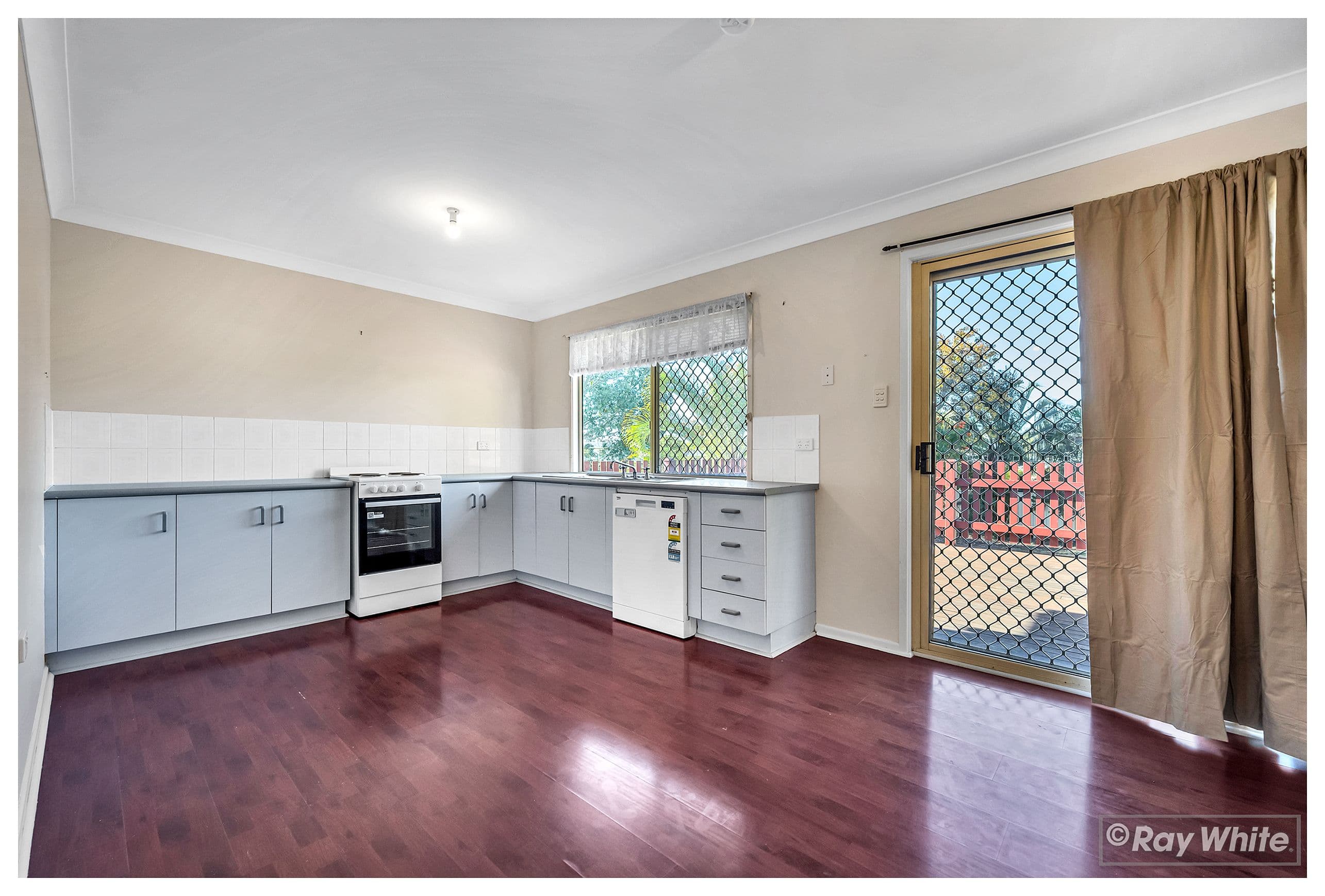 52 Fisher Street, Gracemere QLD 4702, Gracemere - Thumbnail 5