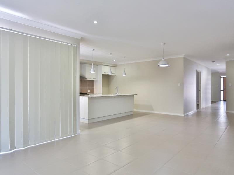 58 Somerset Drive, Carseldine QLD 4034, Carseldine - Thumbnail 8