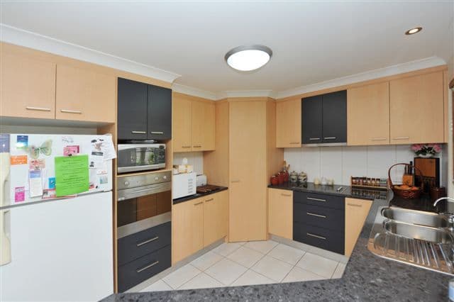 36 Elizabeth Street, WESTBROOK QLD 4350, Westbrook - Thumbnail 2