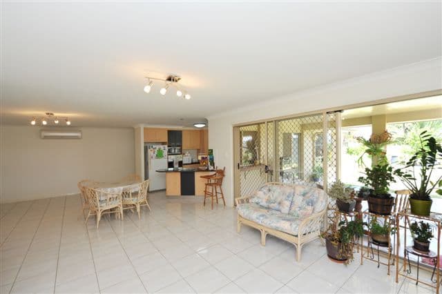 36 Elizabeth Street, WESTBROOK QLD 4350, Westbrook - Thumbnail 6