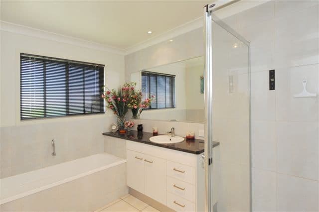 36 Elizabeth Street, WESTBROOK QLD 4350, Westbrook - Thumbnail 8