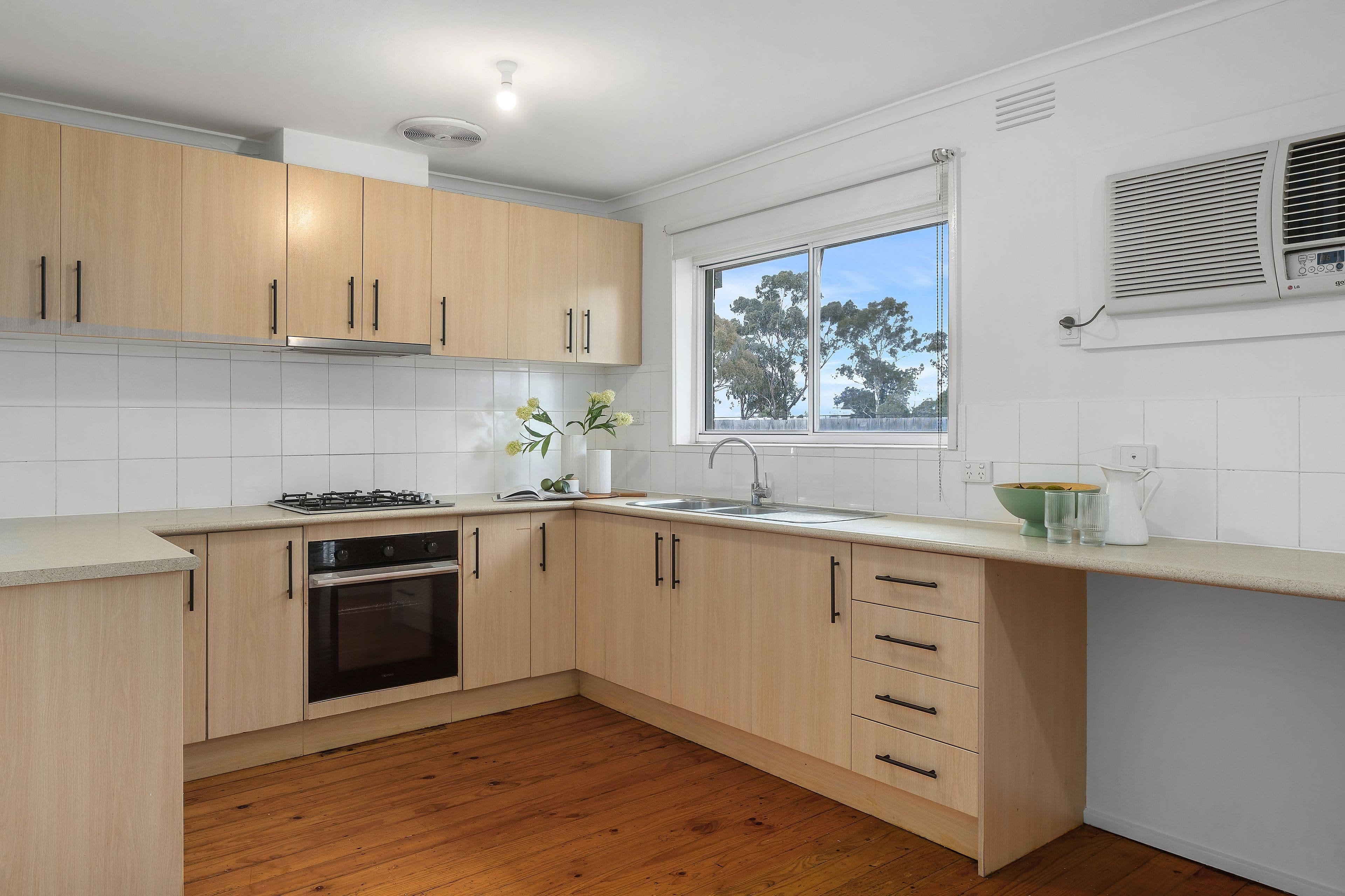 102 Collins Street, Collingwood Park QLD 4301, Collingwood Park - Thumbnail 5