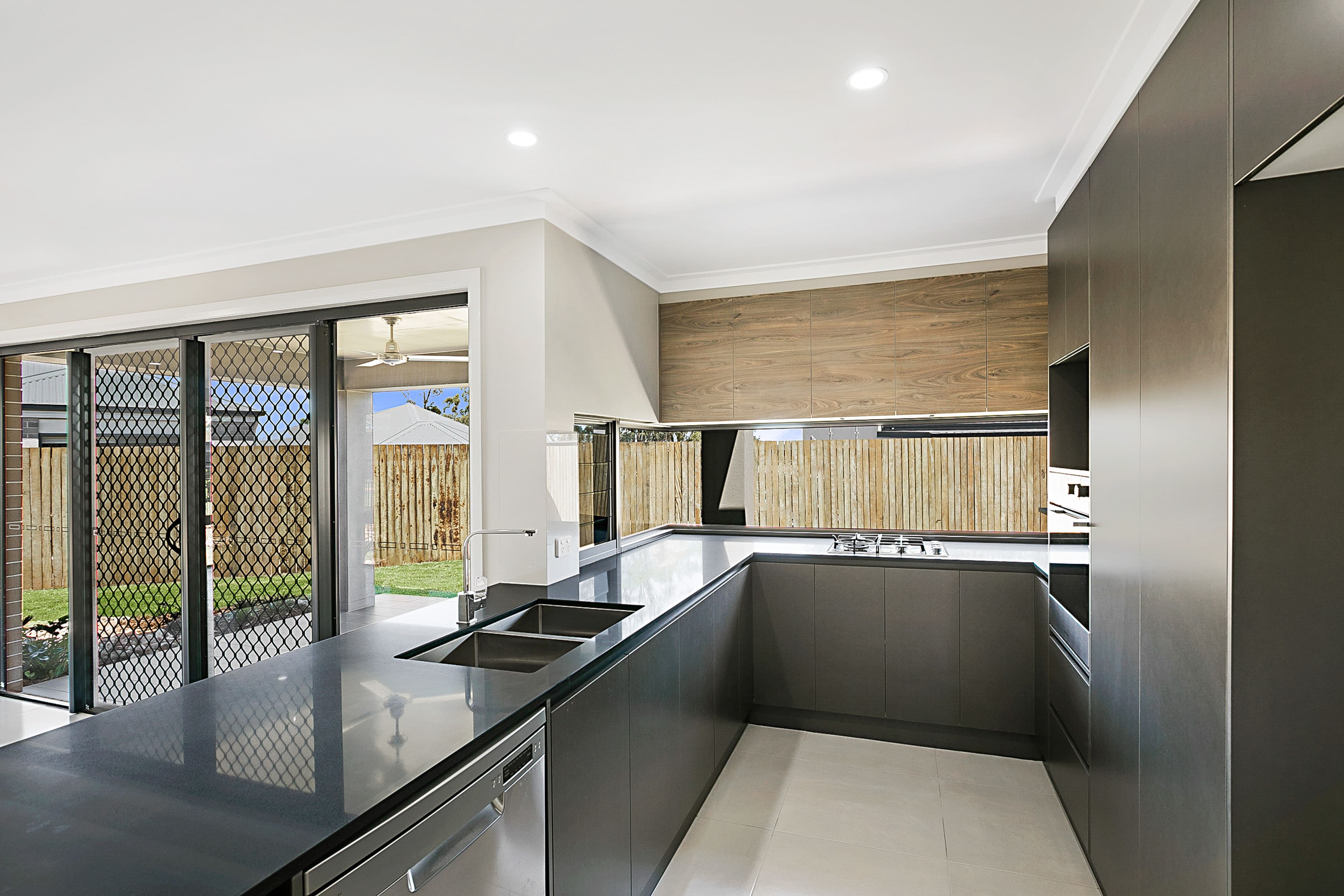 8 Mockridge Street, KEARNEYS SPRING QLD 4350, Kearneys Spring - Thumbnail 4
