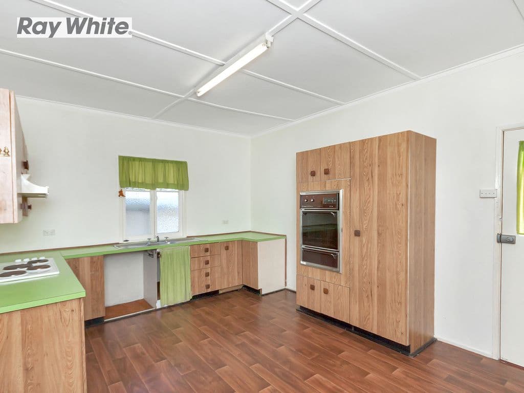7 Thomas Street, Goodna QLD 4300, Goodna - Thumbnail 2