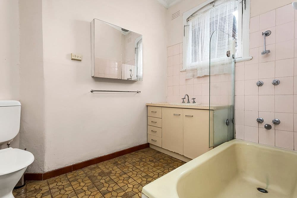 1 Barrow Street, Coburg VIC 3058, Coburg - Thumbnail 7